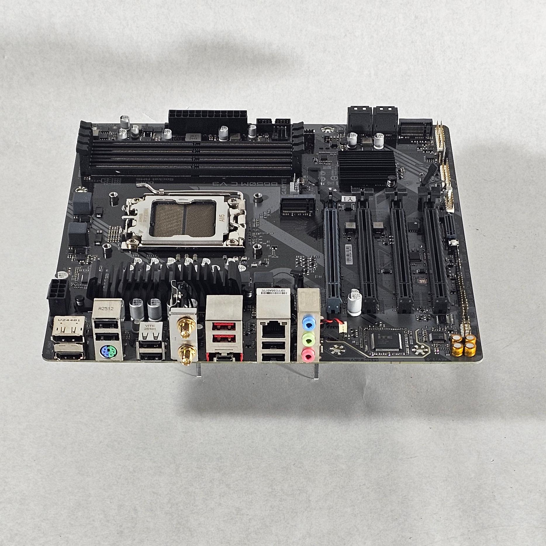 Gigabyte B650M C V3 AMD AM5 DDR5 mATX Motherboard