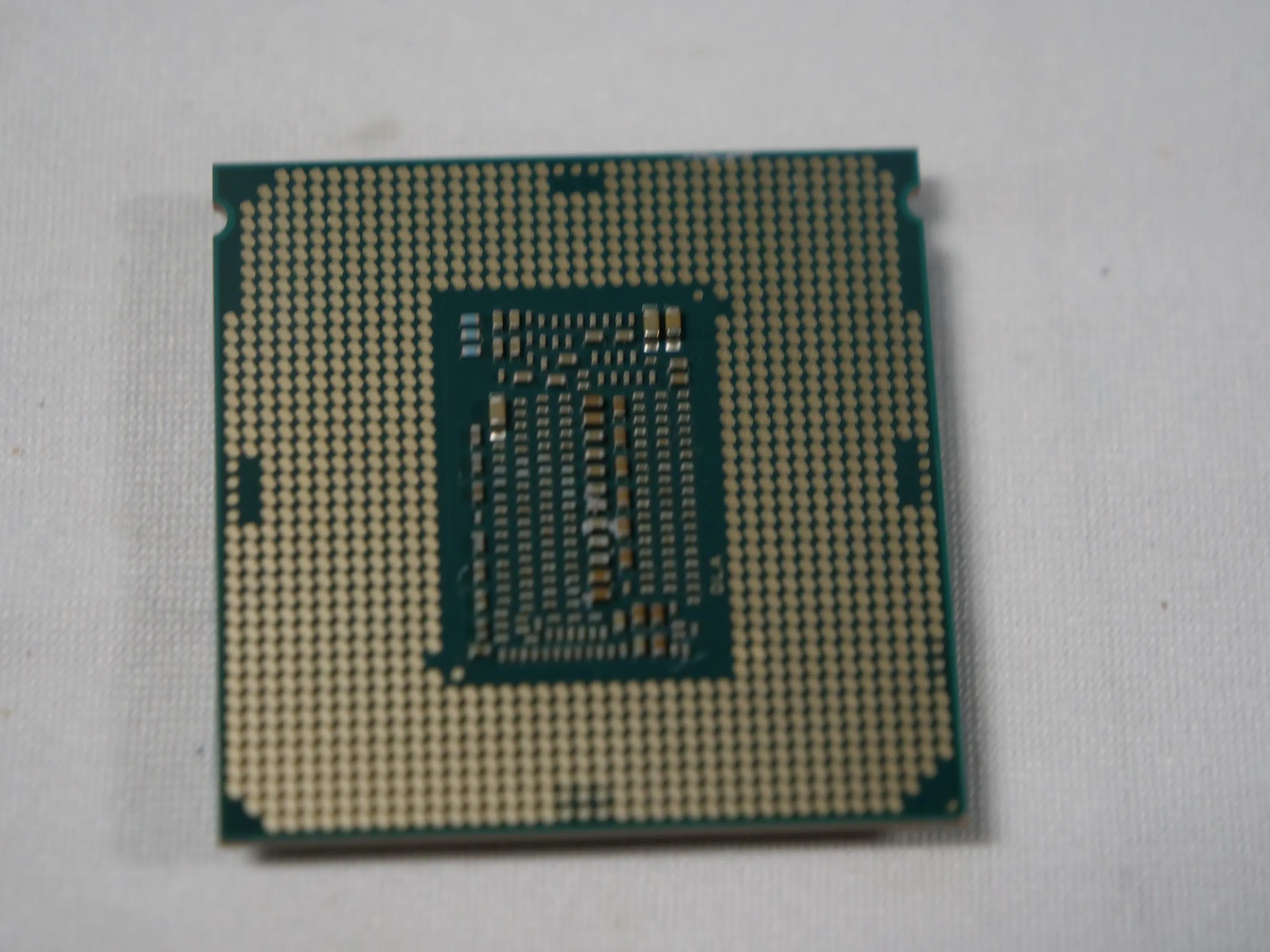 i7-9700 @ 3.0ghz. Free Ship!