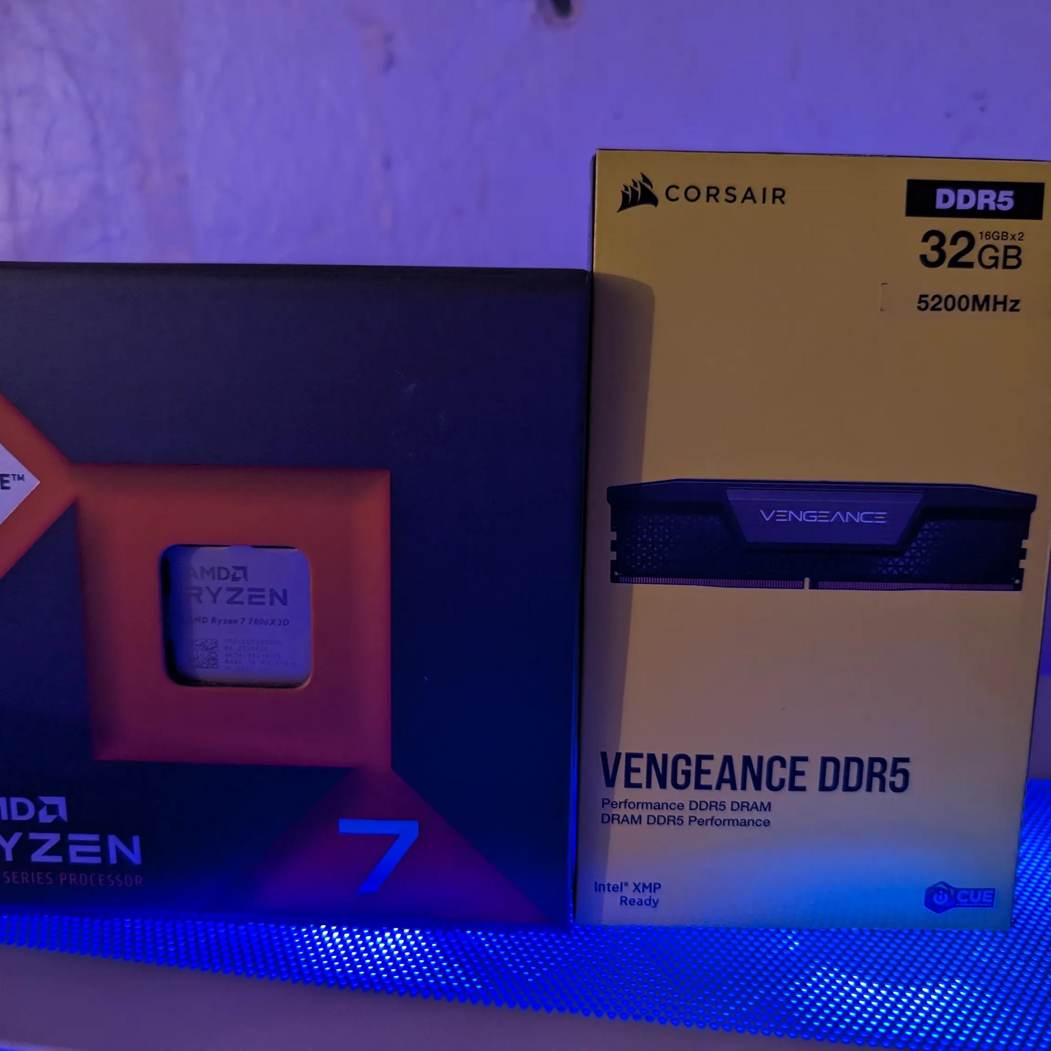 Ryzen 7 7800X3D and 32 GBs of DDR5 5200 - READ DESCRIPTION -
