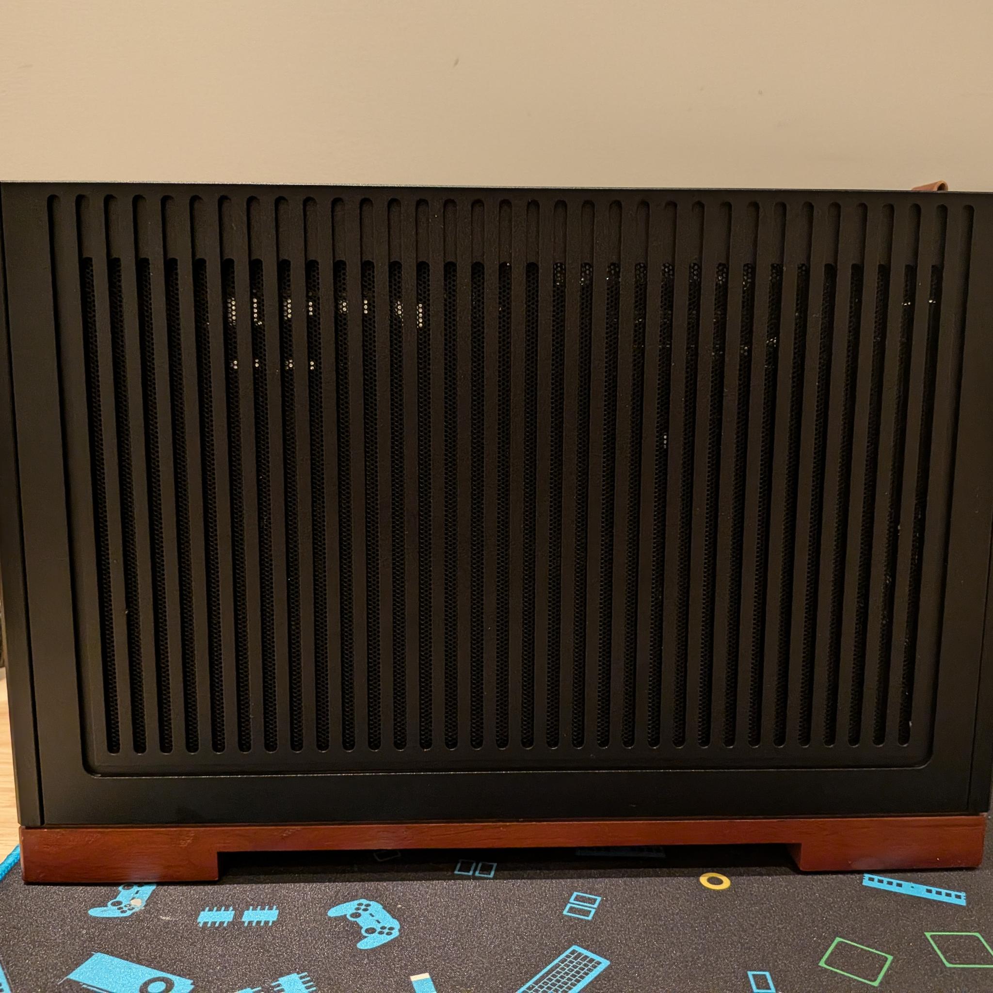 1440p Globetrotter - RX 9070, Ryzen 5 9600X, 32 GB DDR5 RAM, 1 TB Gen 4 NVME, Noctua