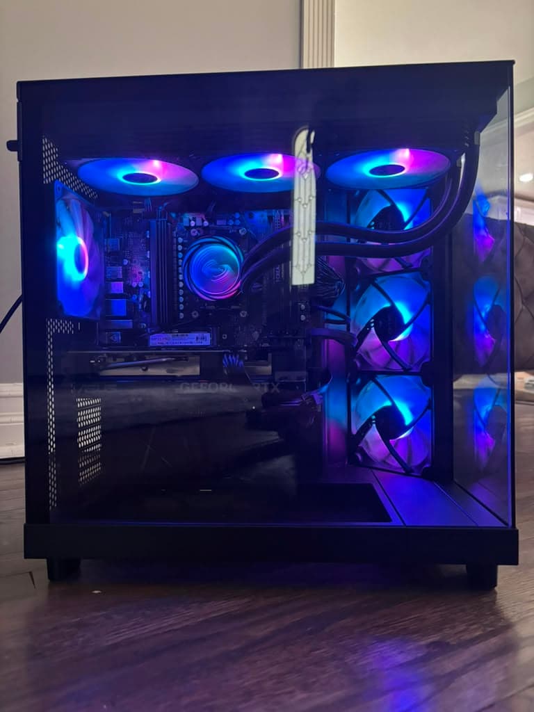 Ryzen 7 9700X | RTX 4060 Ti | 16GB DDR5 | 1TB NVMe | NZXT H6 Flow Gaming PC