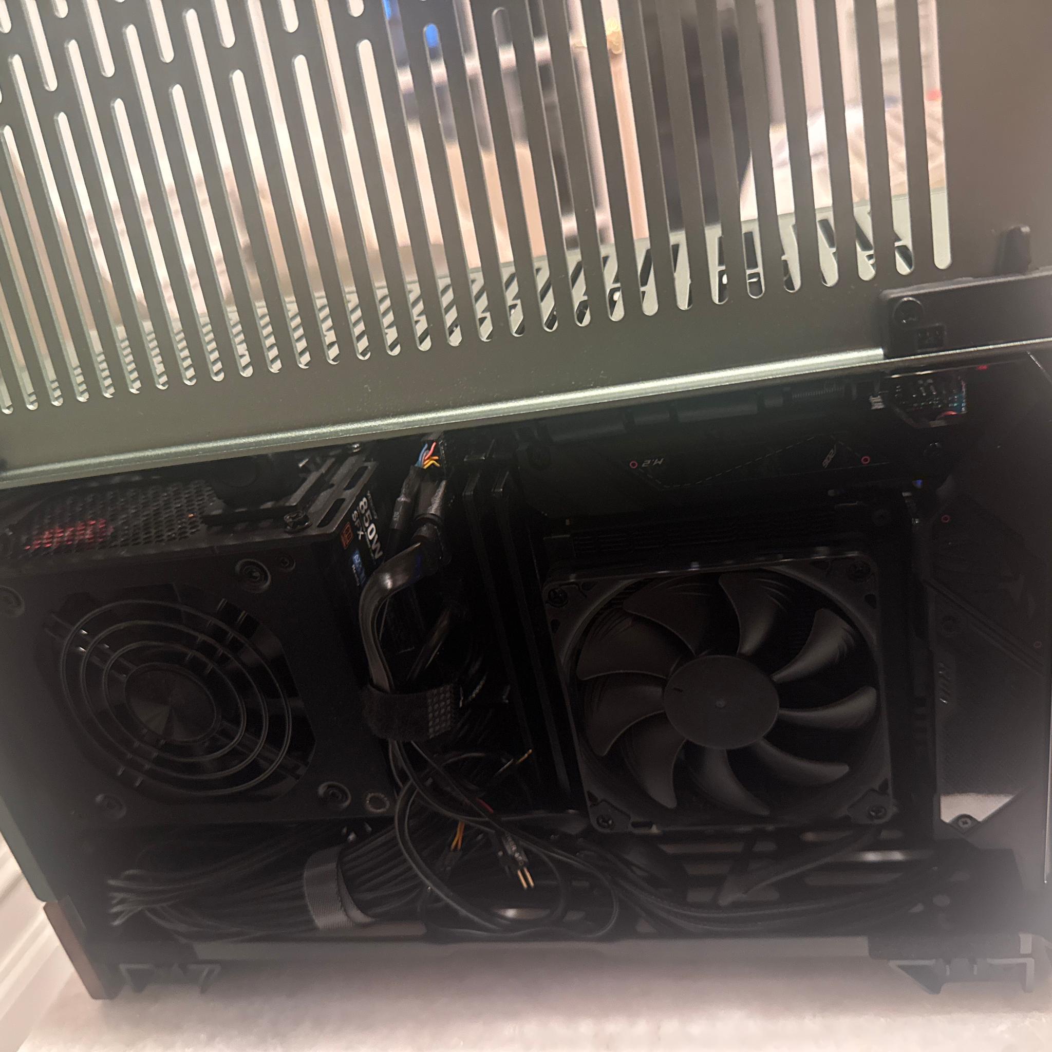 Radeon RX 9060 XT 16GB Custom Gaming PC - Ryzen 5 7600X