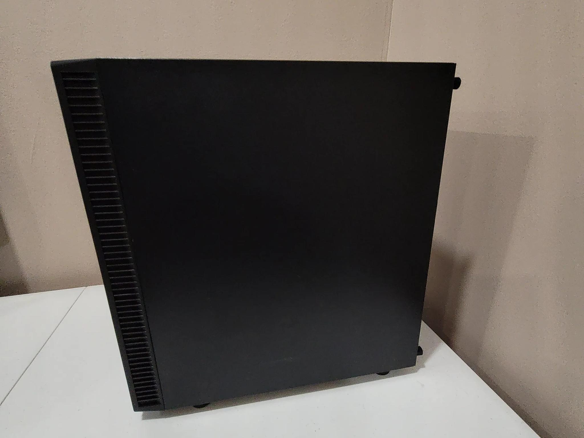Budget Tusker Build 9558 i5 RX 580