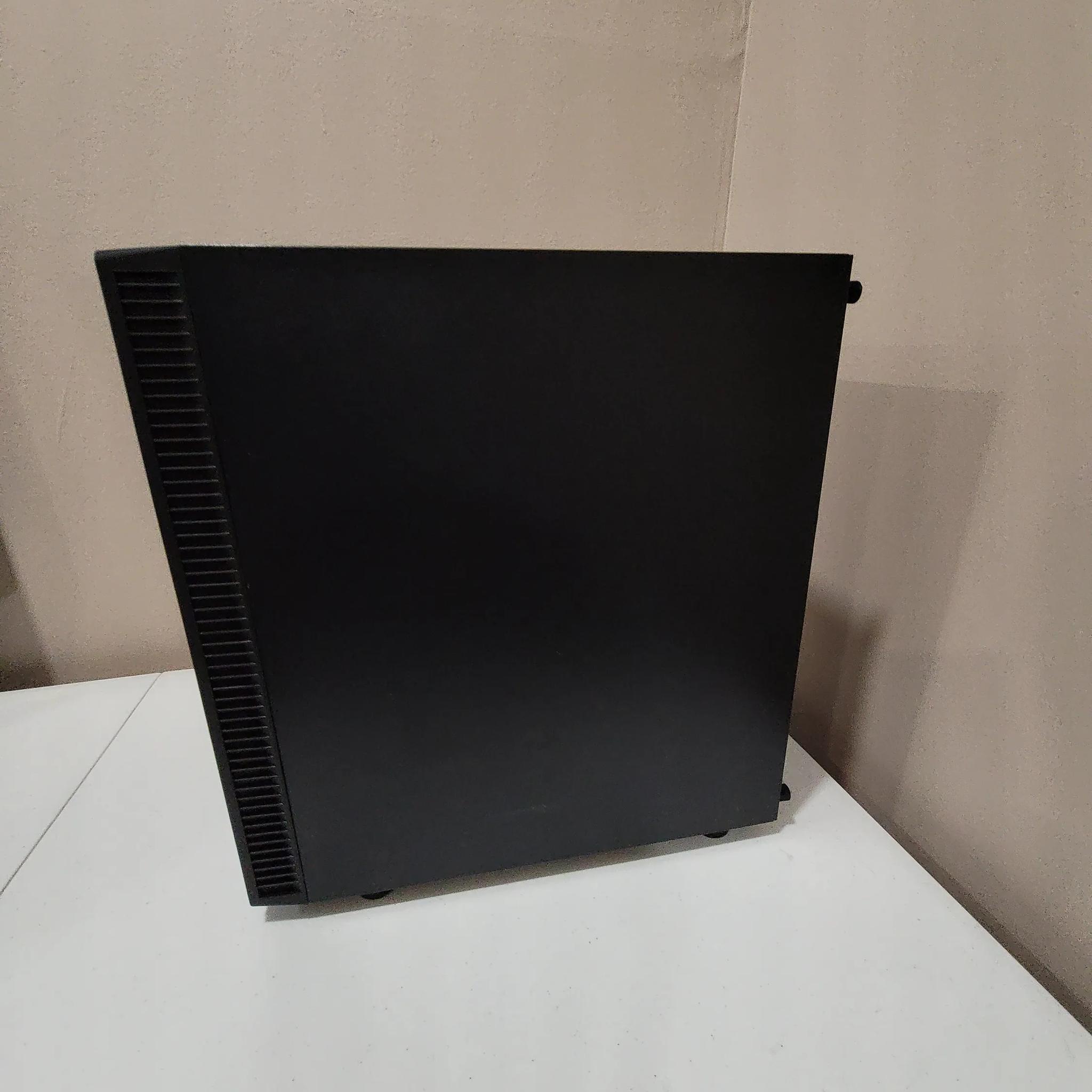 Budget Tusker Build 9558 i5 RX 580