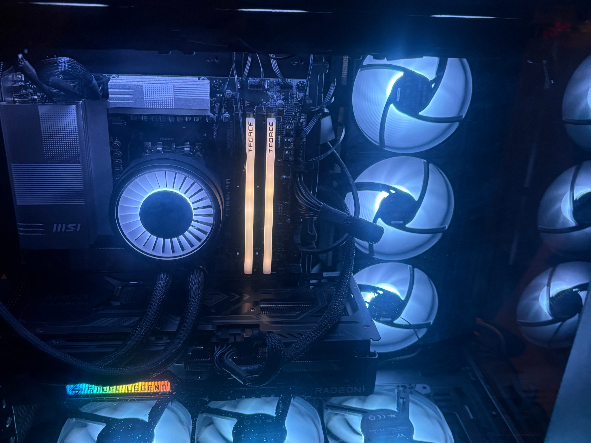 9070XT Pc