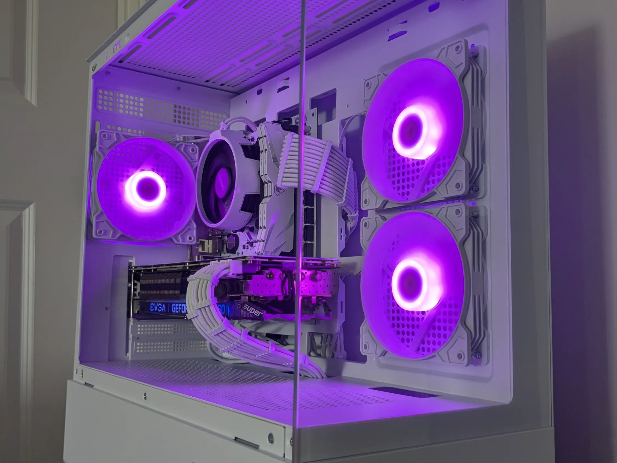 Ymir 🌬️ | Nvidia RTX 2060 SUPER 8GB | Ryzen 5 3600 | 512GB SSD | 16GB RAM | ARGB Gaming PC