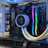 1440p/4k high end Creator pc / RTX 5070 Ti / Ryzen 7 9700x / 32GB DDR5 / 2TB SSD / liquid cooled