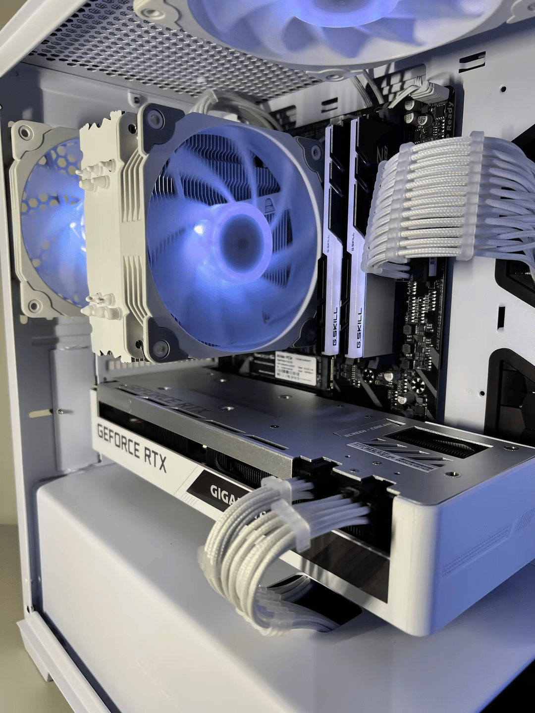 Ryzen 5 5600X RTX 3070 Gaming PC
