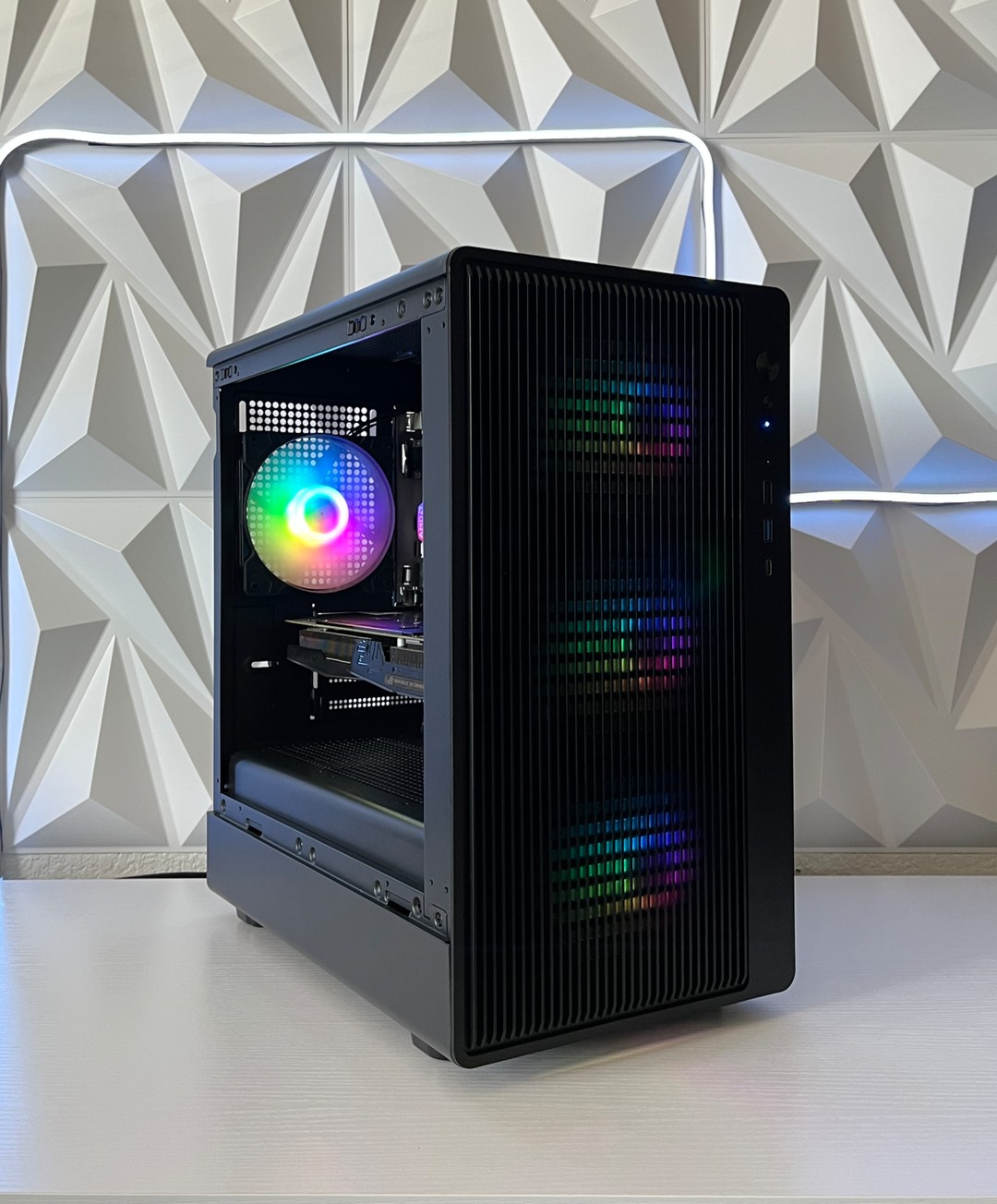 GTX 1060 6GB, Ryzen 5 2600, 16GB RAM | Black RGB Gaming Computer/PC | Jawa