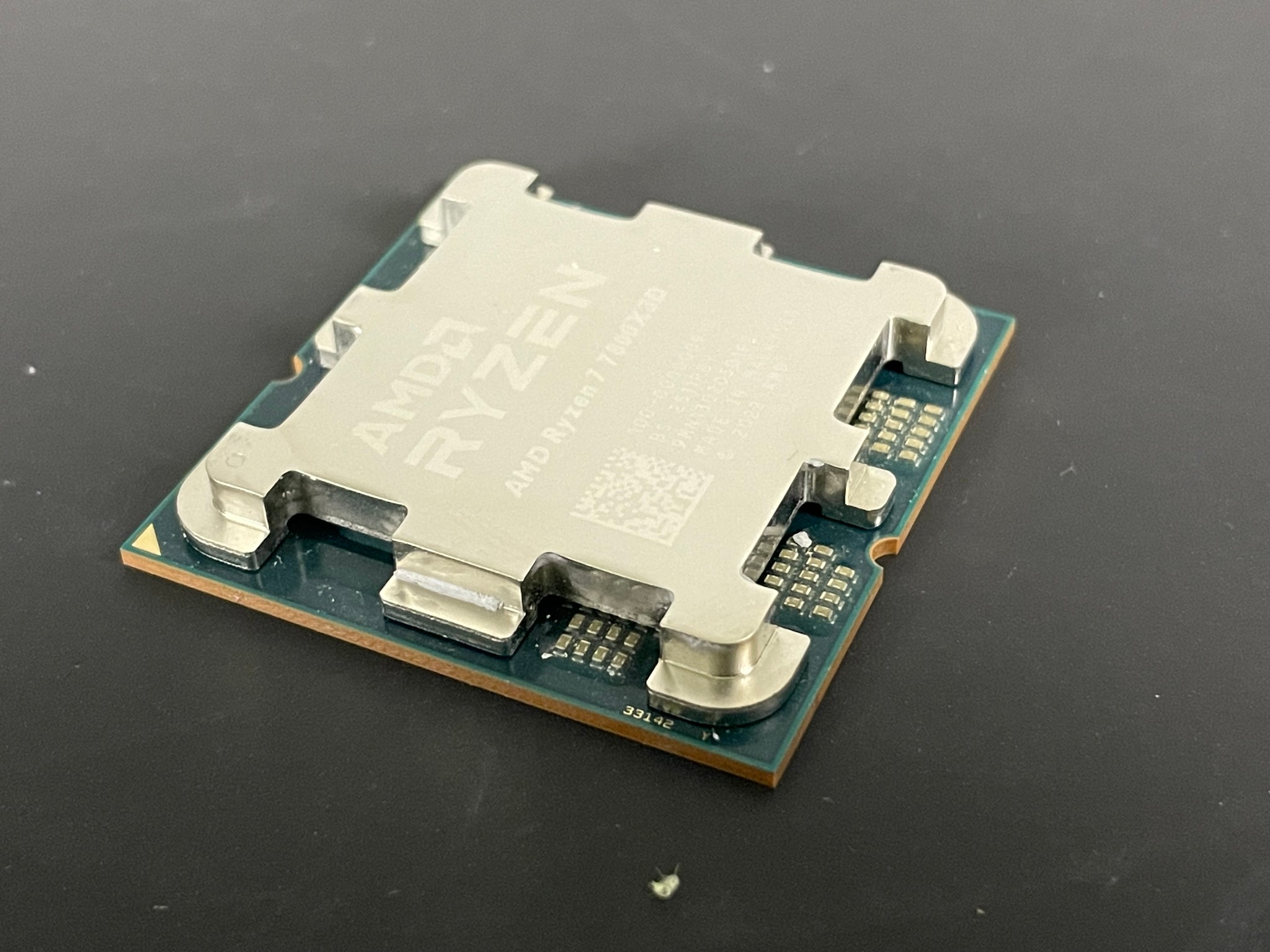 AMD Ryzen 7 7800X3D 8-Core, 16-Thread Desktop Processor CPU | *Read Description | Free Shipping