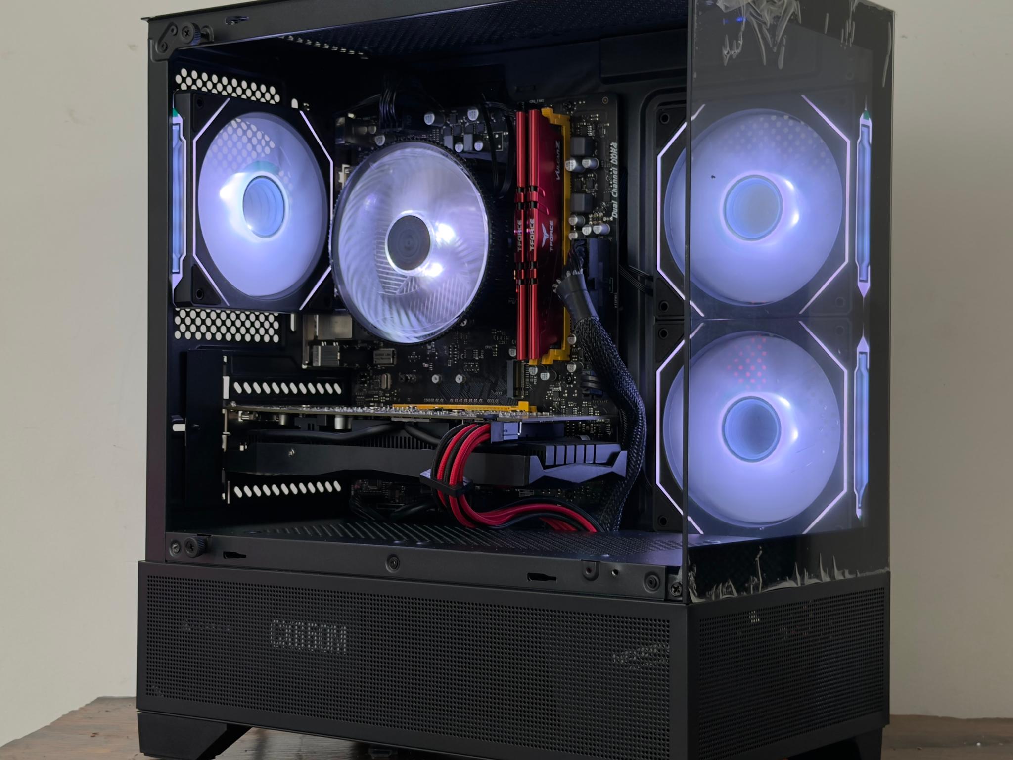 PC Gamer Occasion - Configuration : RTX 2060 Super 8Go, Ryzen 5 2600X, 16Go RAM, SSD 250Go NVMe