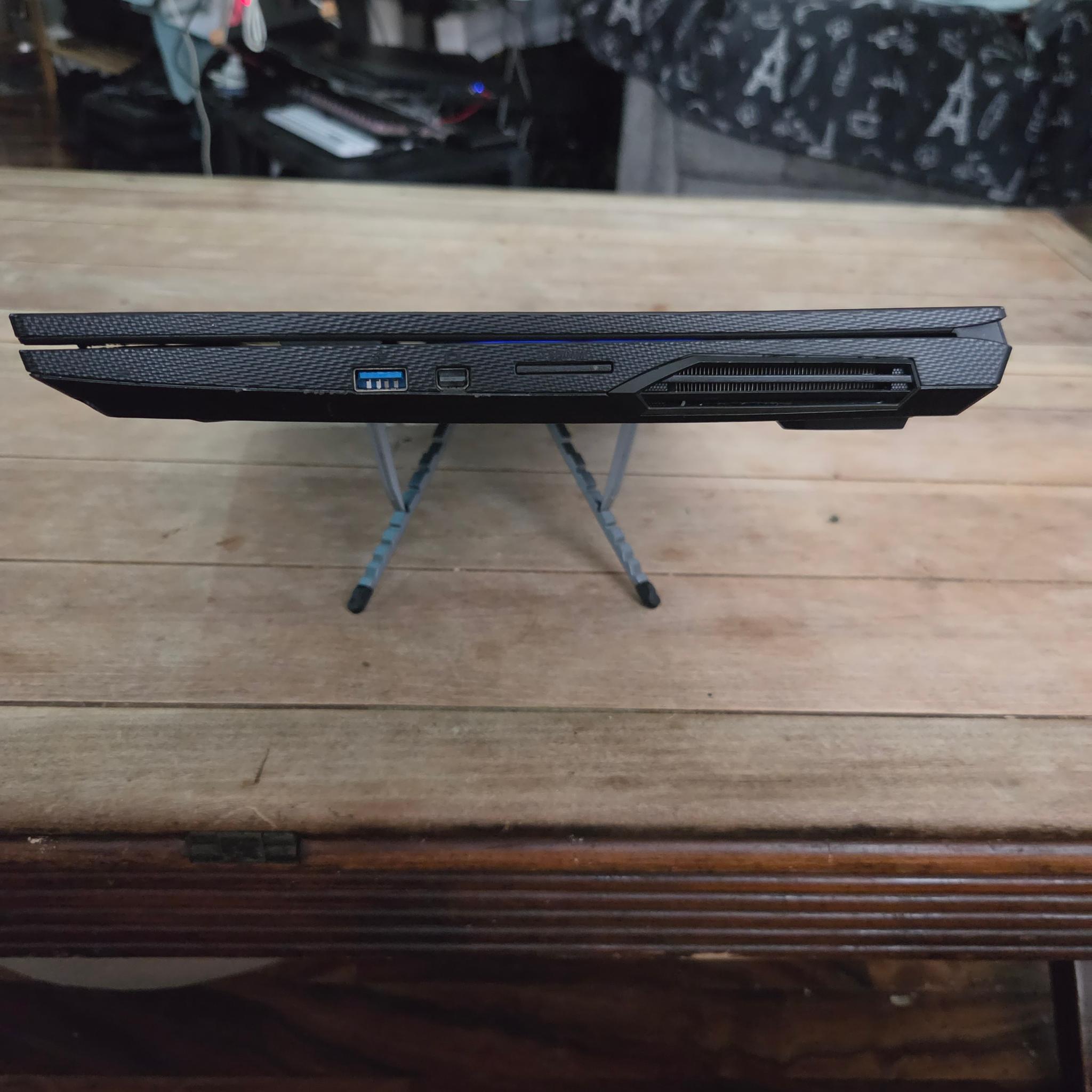 Gigabyte G5 KC gaming laptop 32GB DDR4 / 2 TB NVME SSD