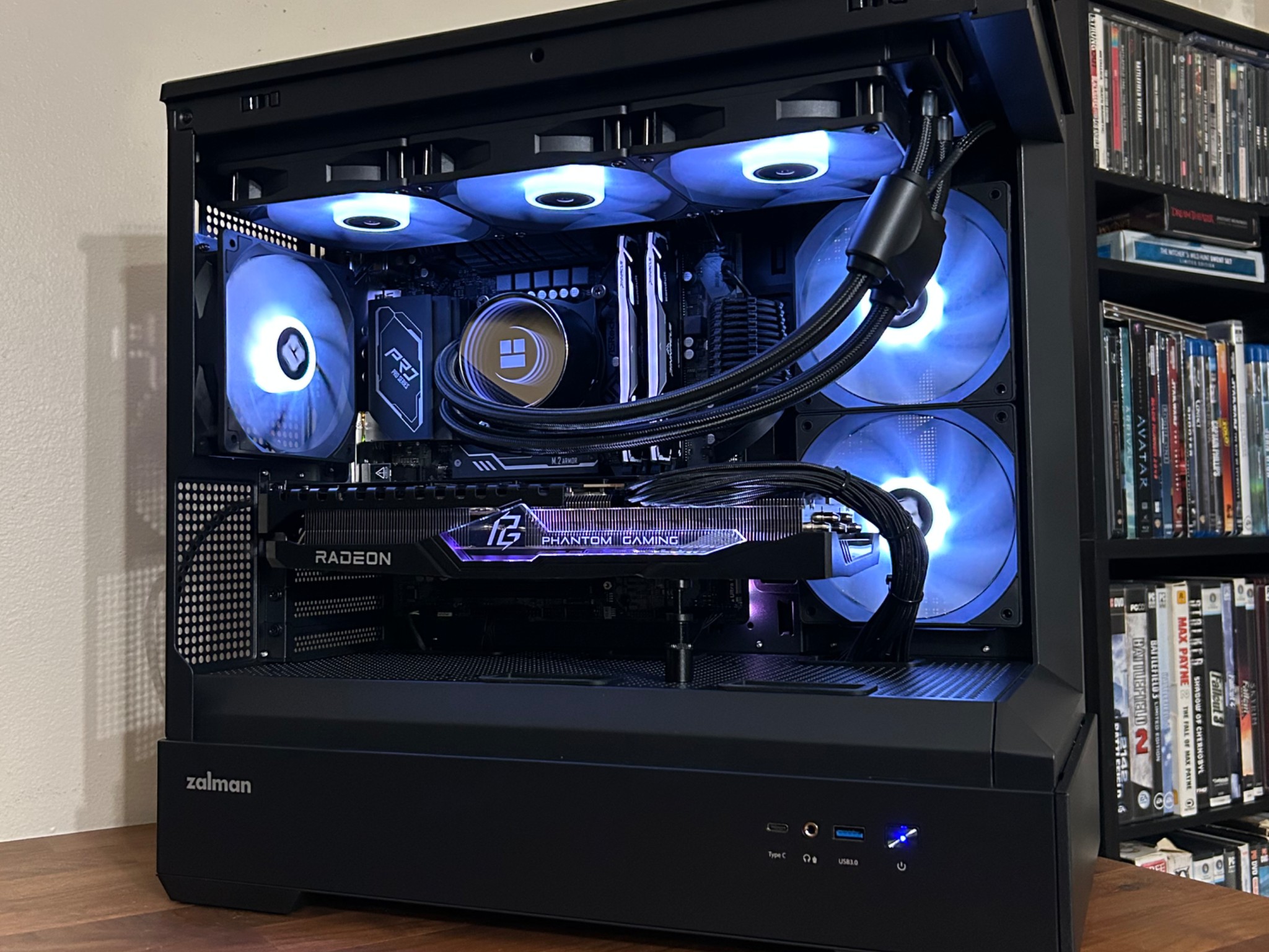 *WEEKEND SALE* RX 7700XT 12GB | Intel i5 12600K | 32GB DDR4 | 1TB SSD | The Phantom RX
