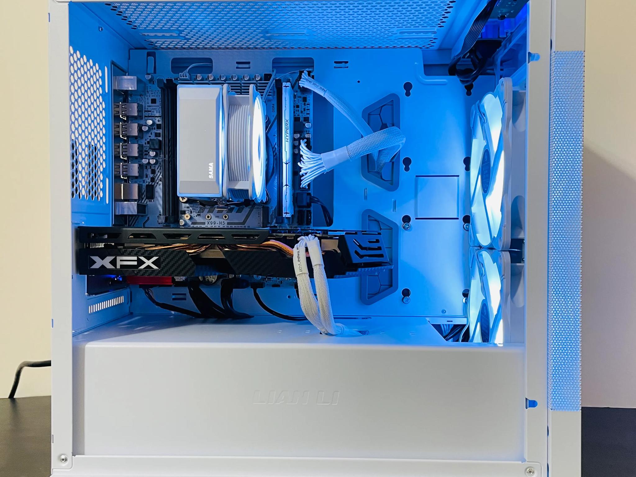 ⚡Great Value White Gaming PC - Intel Xeon 10-cores ● 16GB RAM ● 512GB SSD ● Wi-Fi ● AMD RX 580 8GB