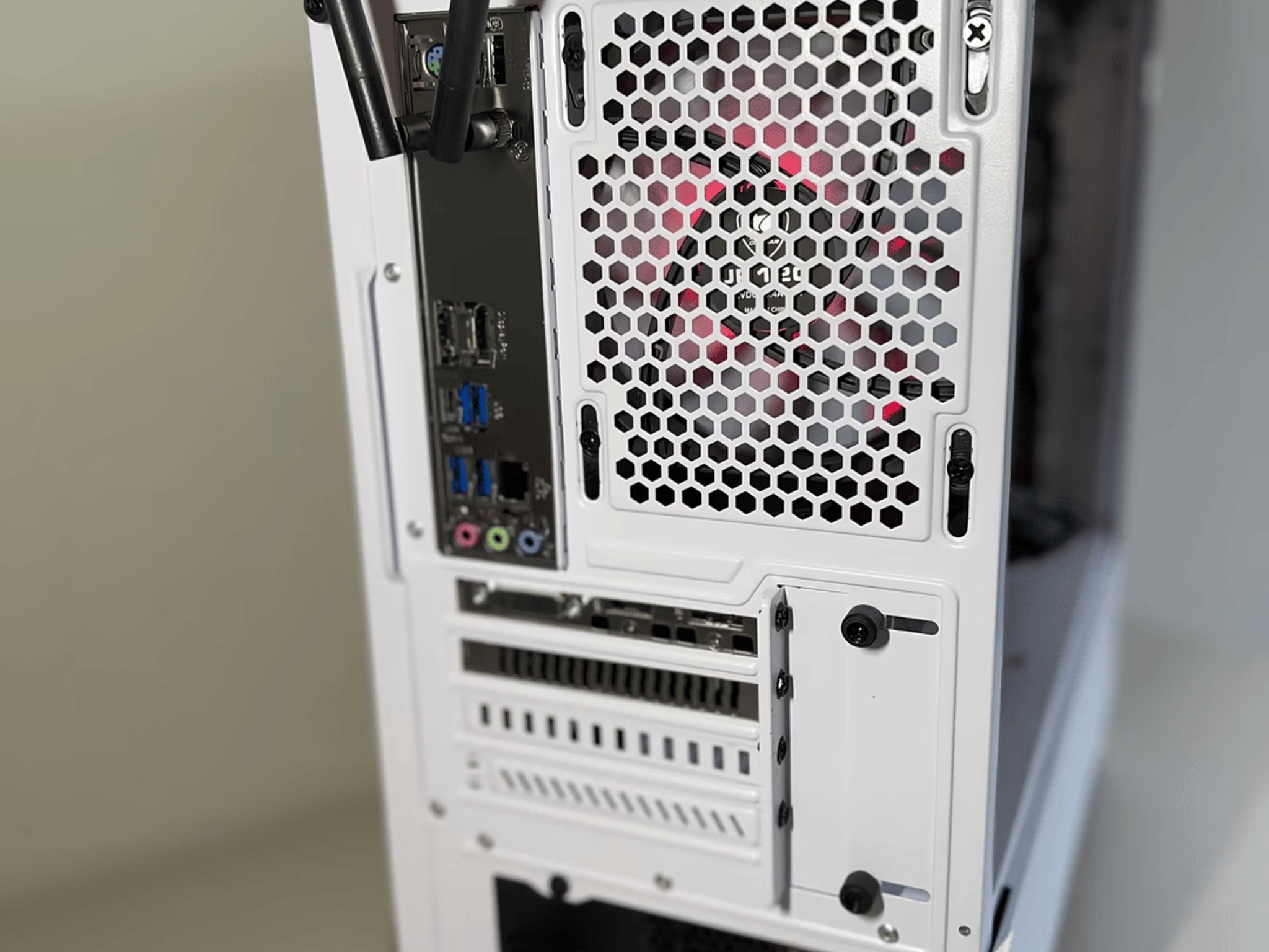 Budget Intel Gaming PC - Intel i3 10100F, GTX 1650, 16GB DDR4 3200MHz, 512GB NVME, WiFi/BT, ARGB
