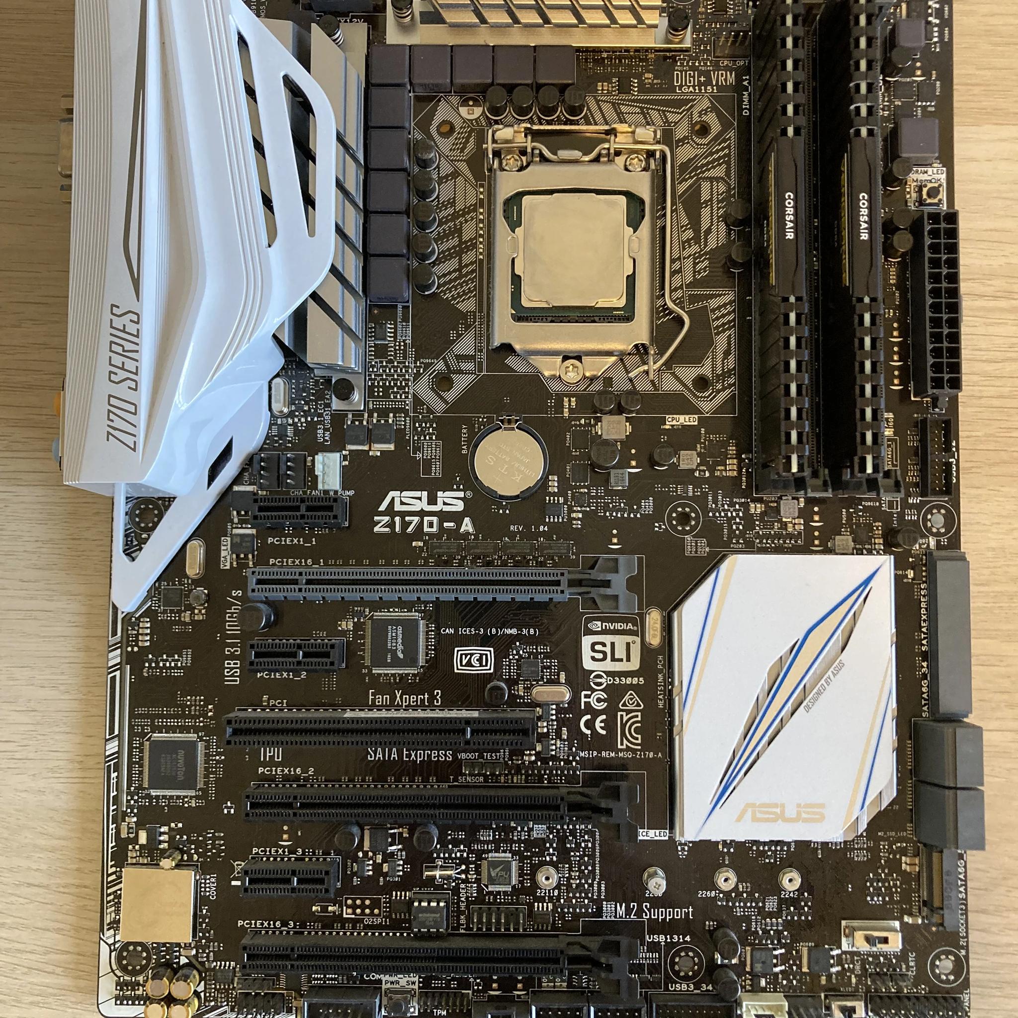 Intel i7 7700k + Asus Z170-A + 16GB RAM + 500GB M.2