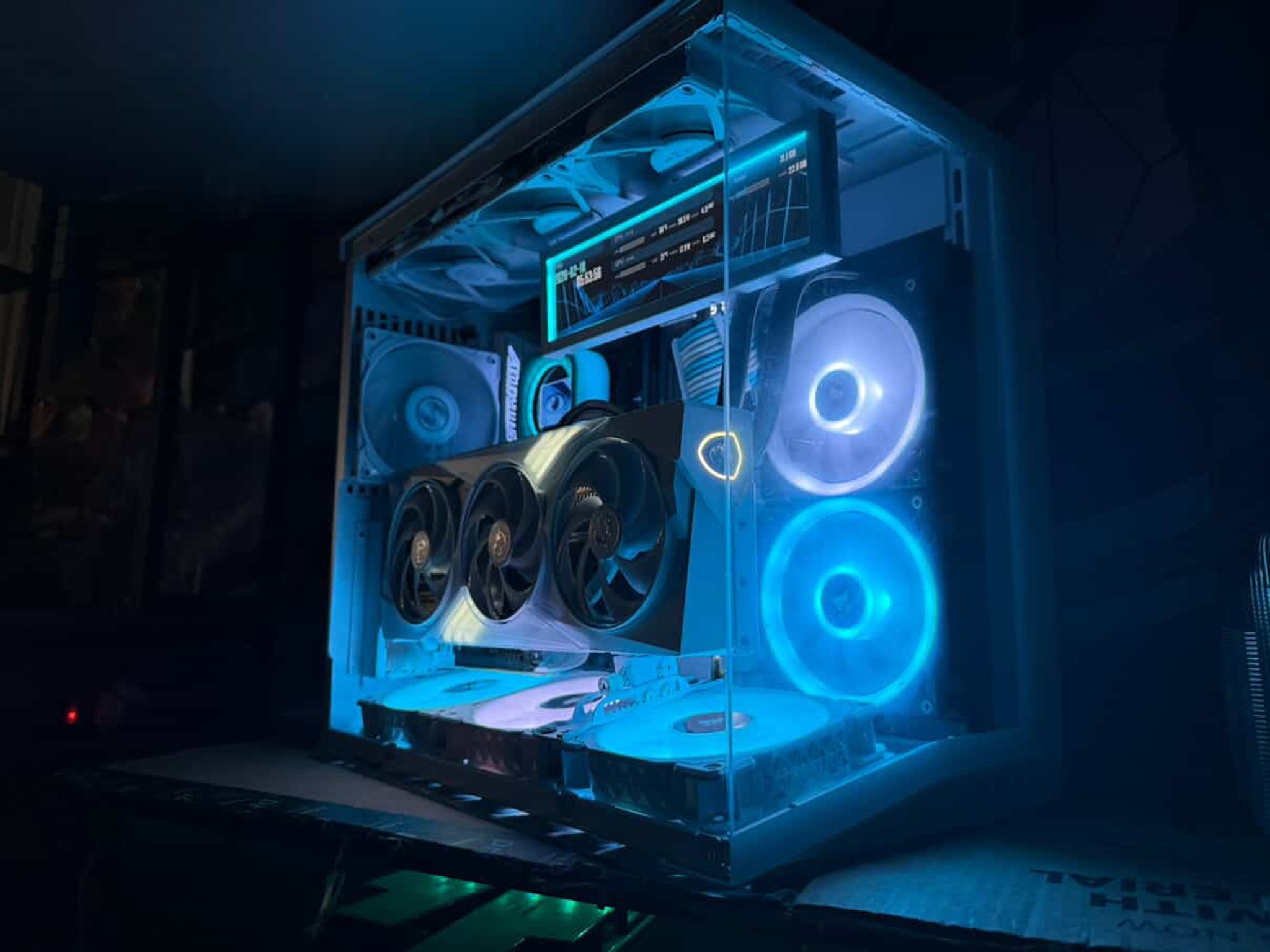 Custom High-End Gaming / Creator PC – RTX 5080 White Build