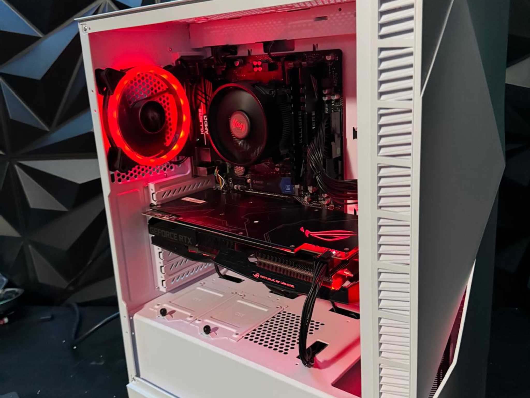 ❄️ Tusker 3660 RTX Iceberg❄️Ryzen 5 3600| RTX 2060| 16 GB DDR4|1 TB NVMe