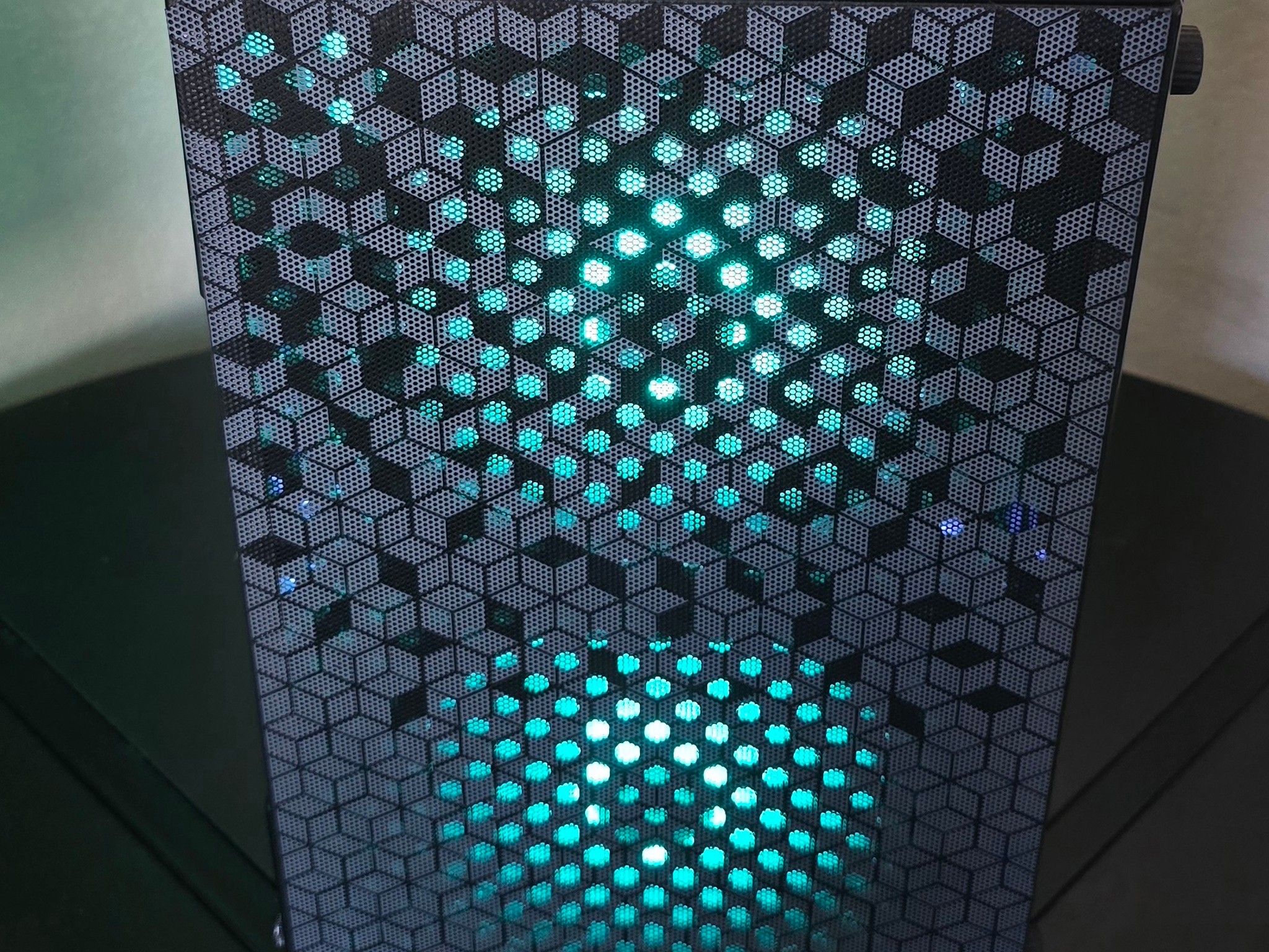 Custom Gaming PC, "Jade Phantom" - Ryzen 7 3800X @ 4.5 GHZ | Asus RTX 2070