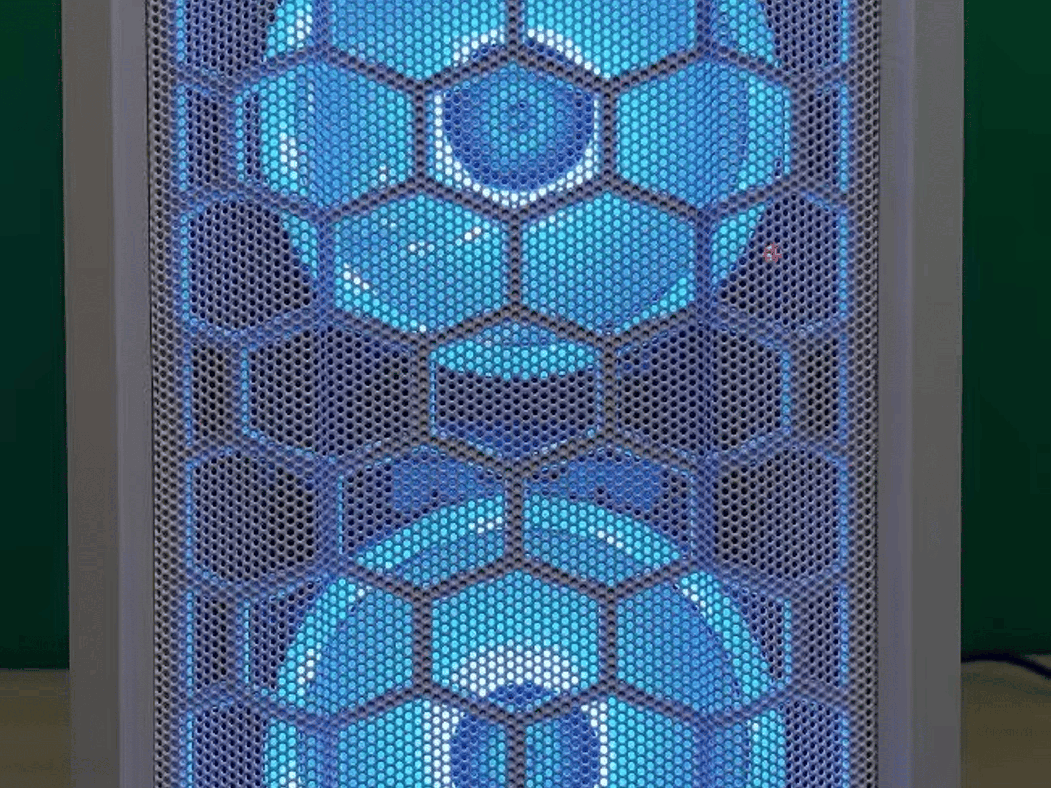 "Blue Ice" Gaming PC - Ryzen 3600, GTX 1070, 16gb RAM