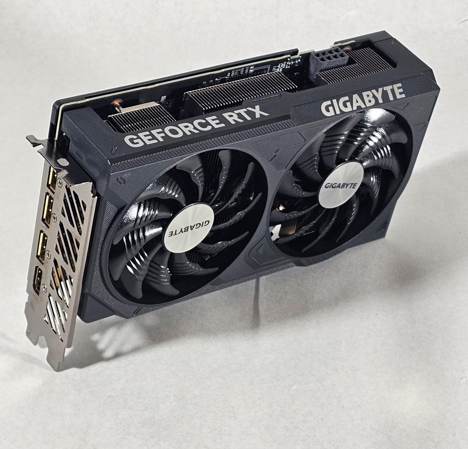 GIGABYTE WINDFORCE OC GeForce RTX 4060 Ti 16G - Image 1