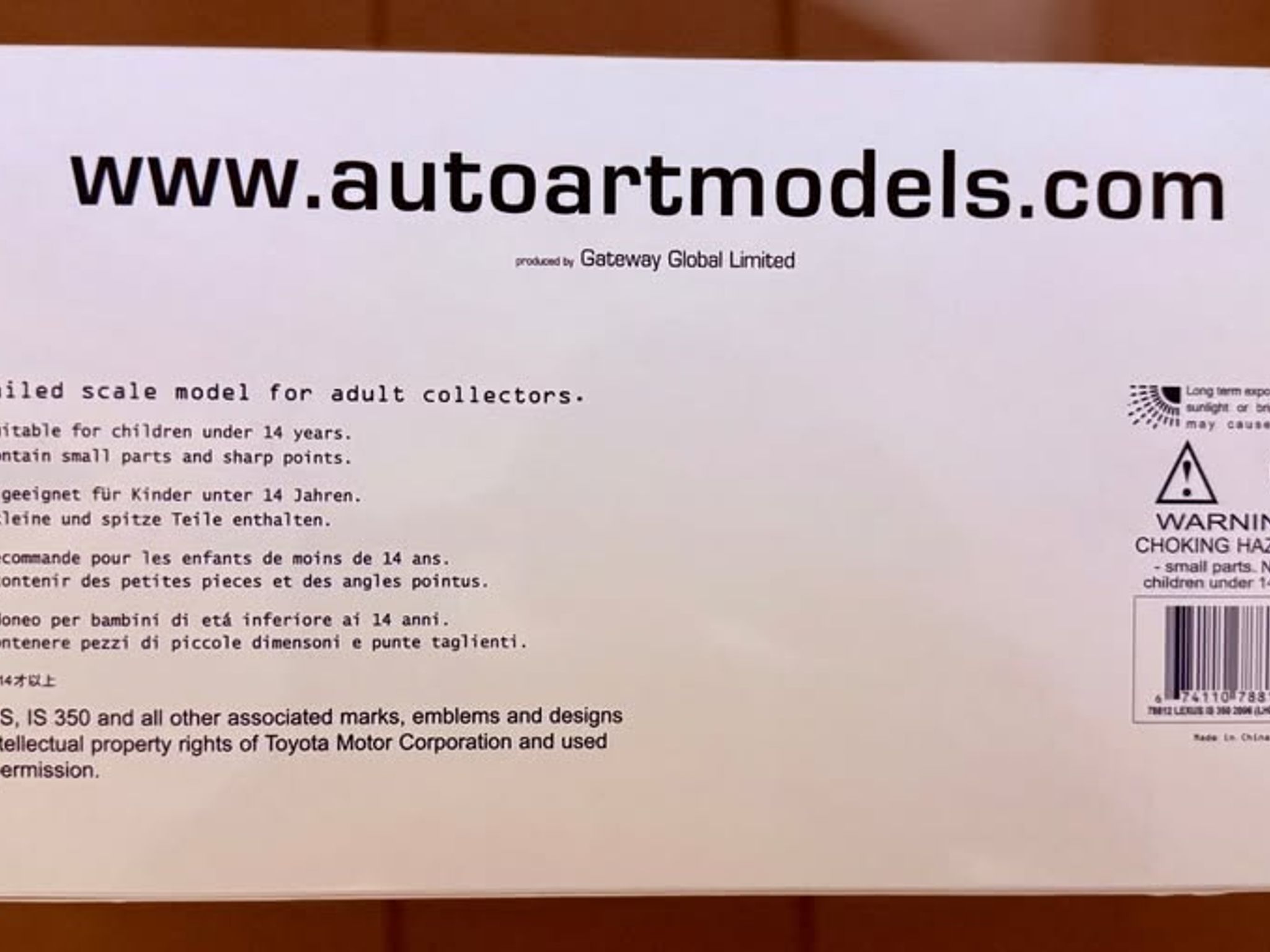Autoart Performance 1/18 Scale 2006 Lexus IS350 Obsidian Black Model Car