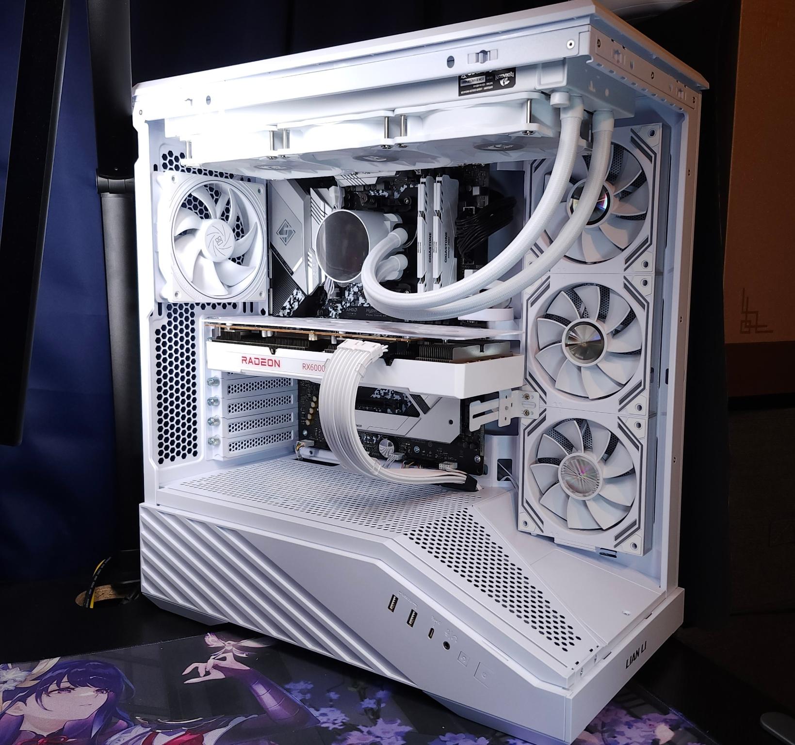 Tron Light Gaming - Ryzen 7 5800X | RX 6800