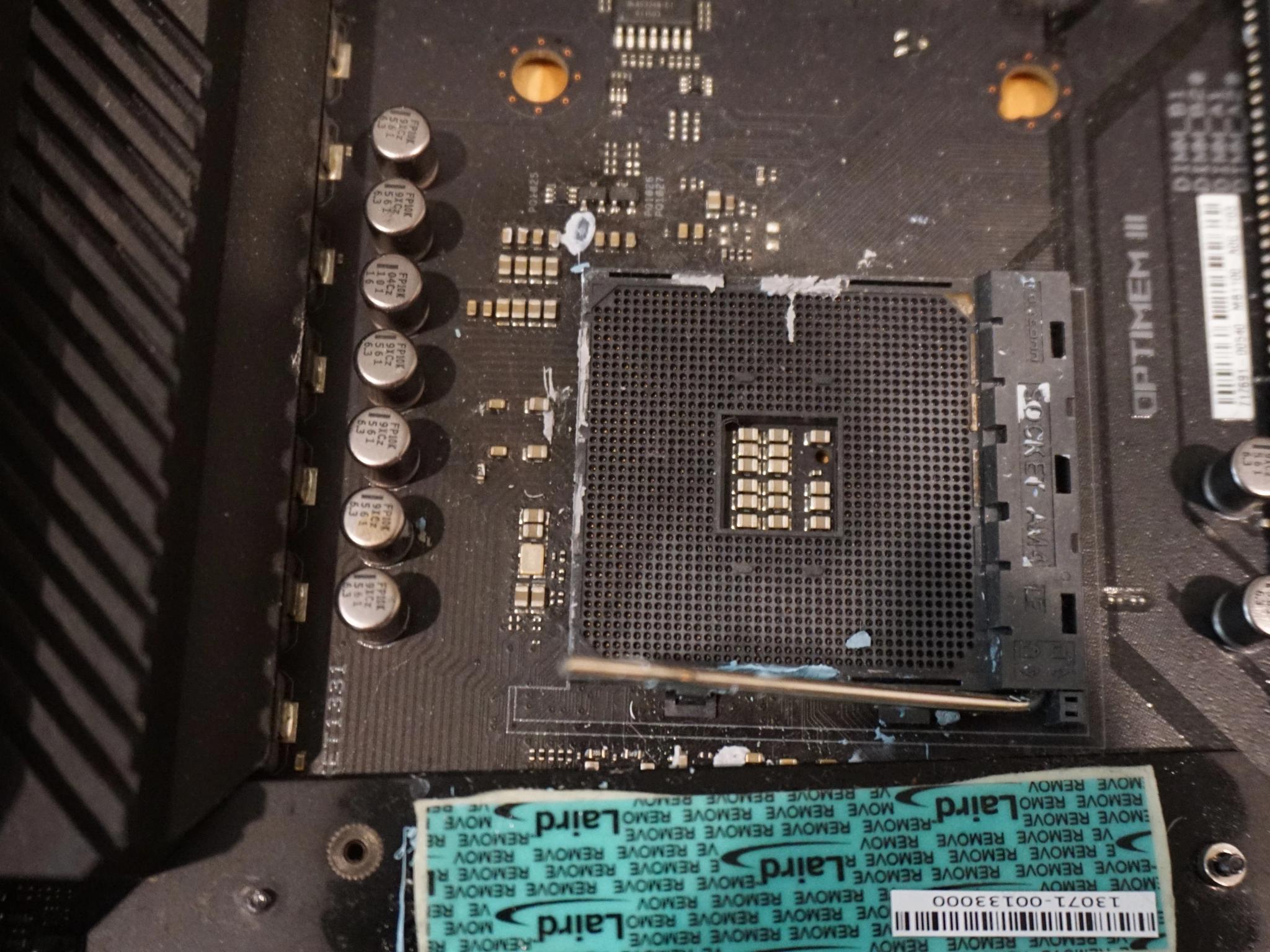 Asus ROG X570 Crosshair VIII Hero