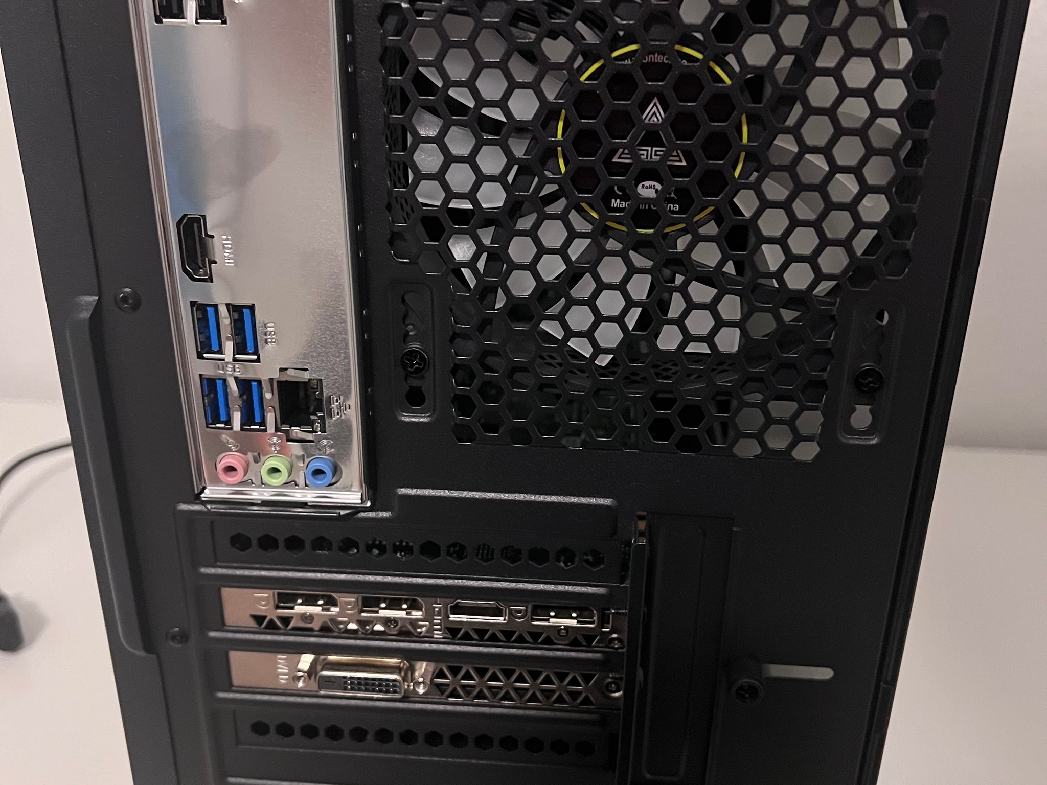 GTX 1080 Ryzen 7 2700X Gaming PC