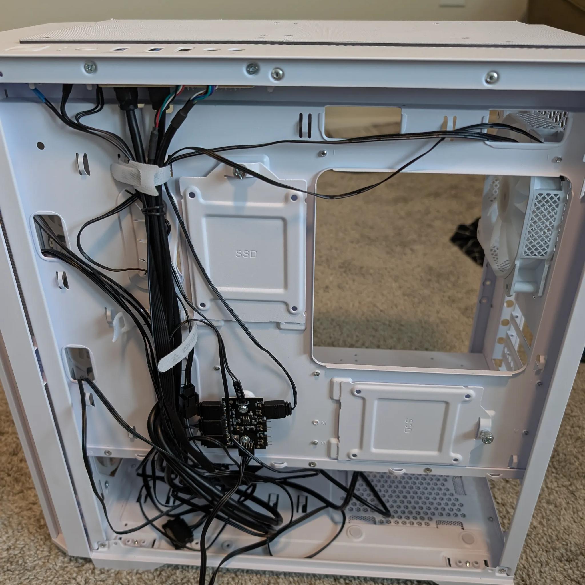 Montech Air 100 with white cable extensions