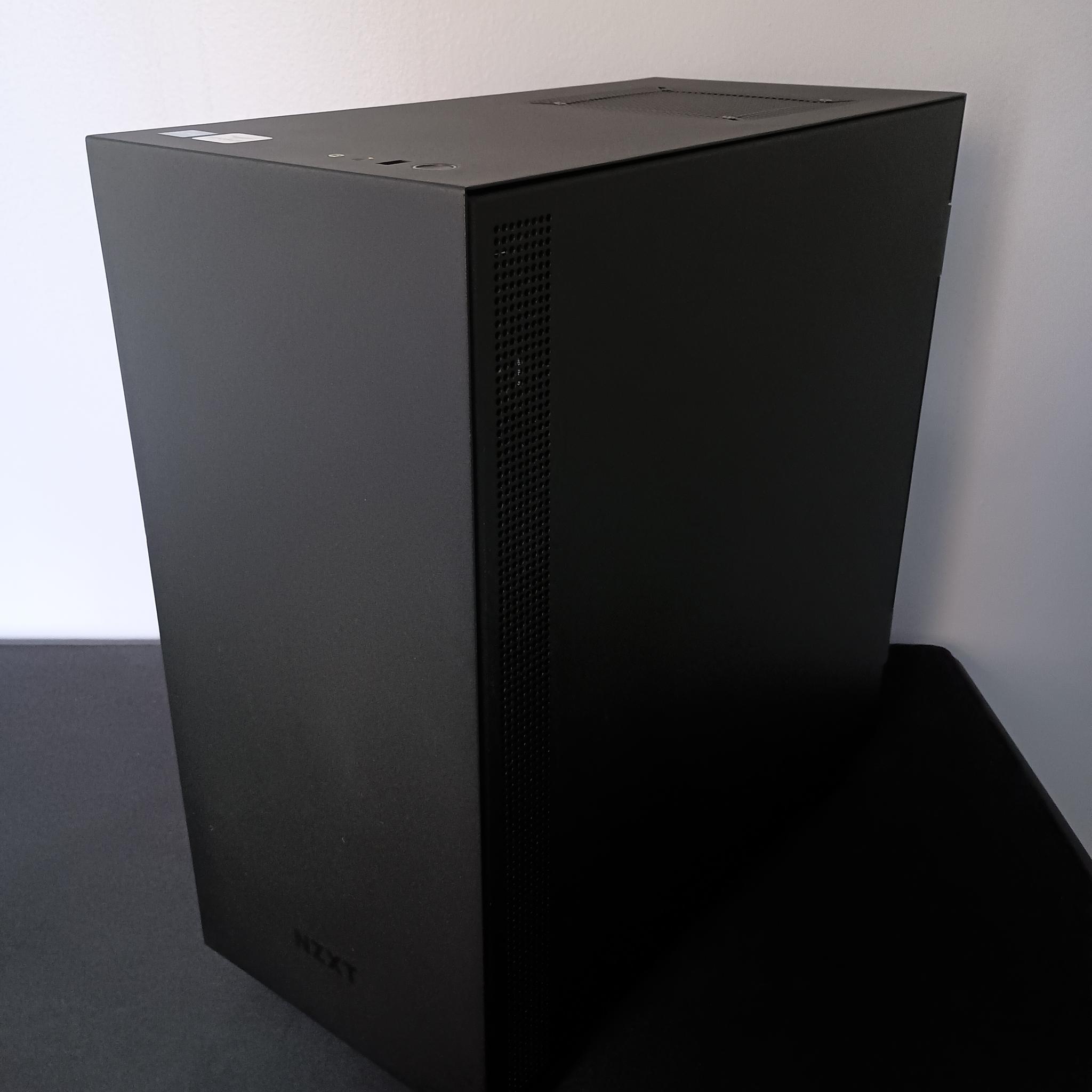 Powerfull CPU - Raptor Lake Intel Core i5, RTX 3070, CPU water cooled, Easily Upgradable