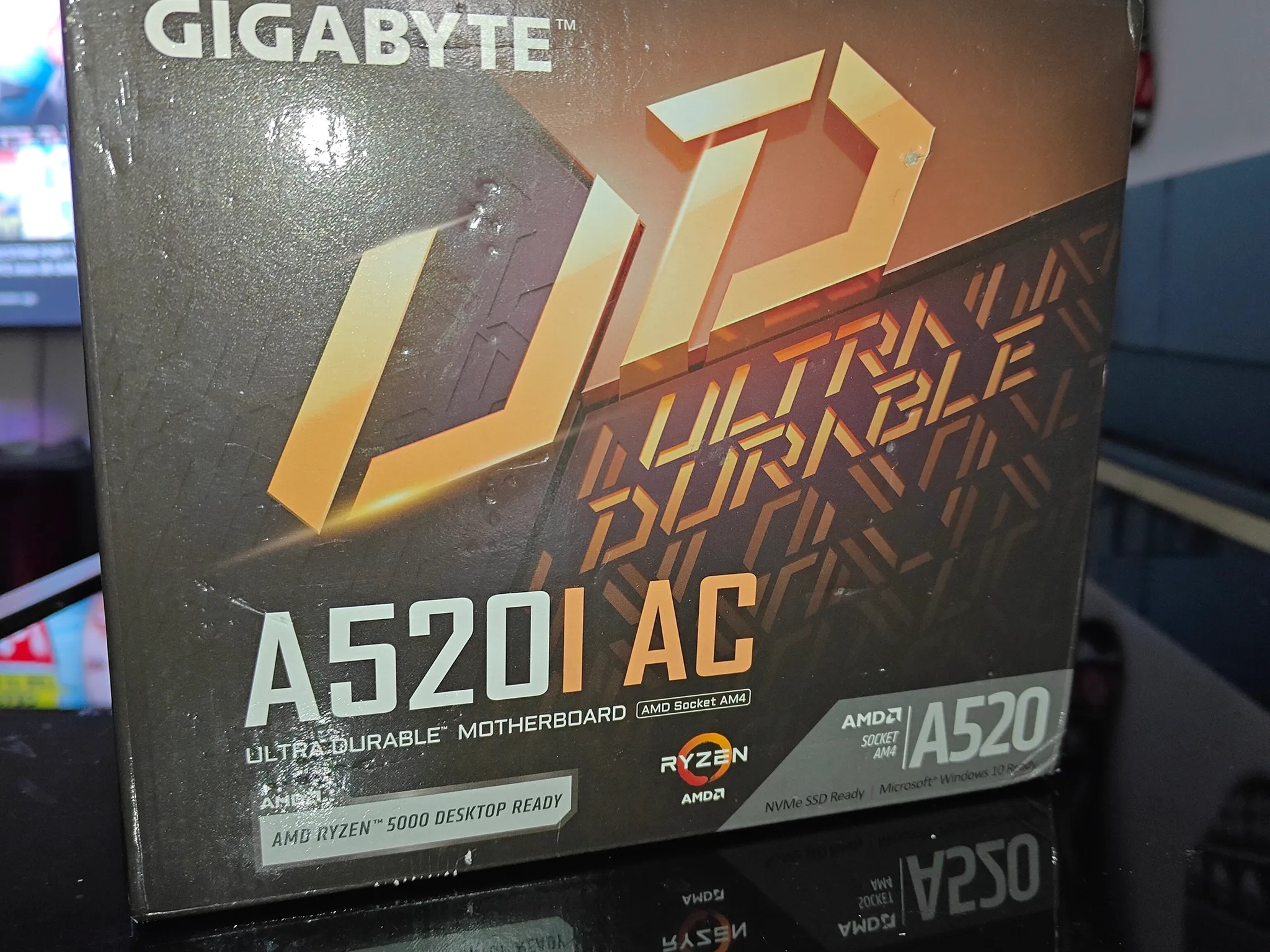 AMD AM4 ITX Gigabyte A520i AC motherboard