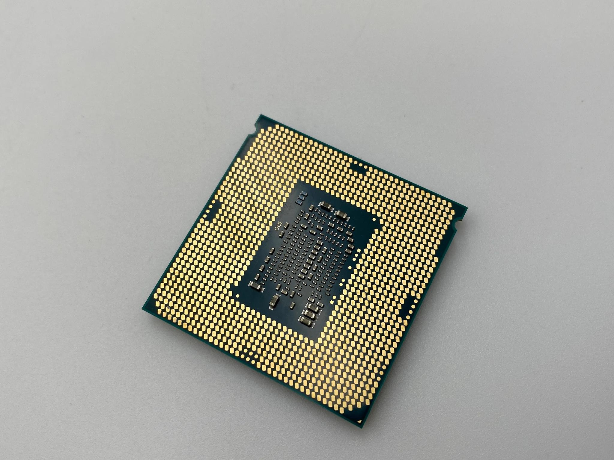 Intel Core i7-6700 Processor (3.40 GHz, 4 Cores, LGA 1151) - SR2L2