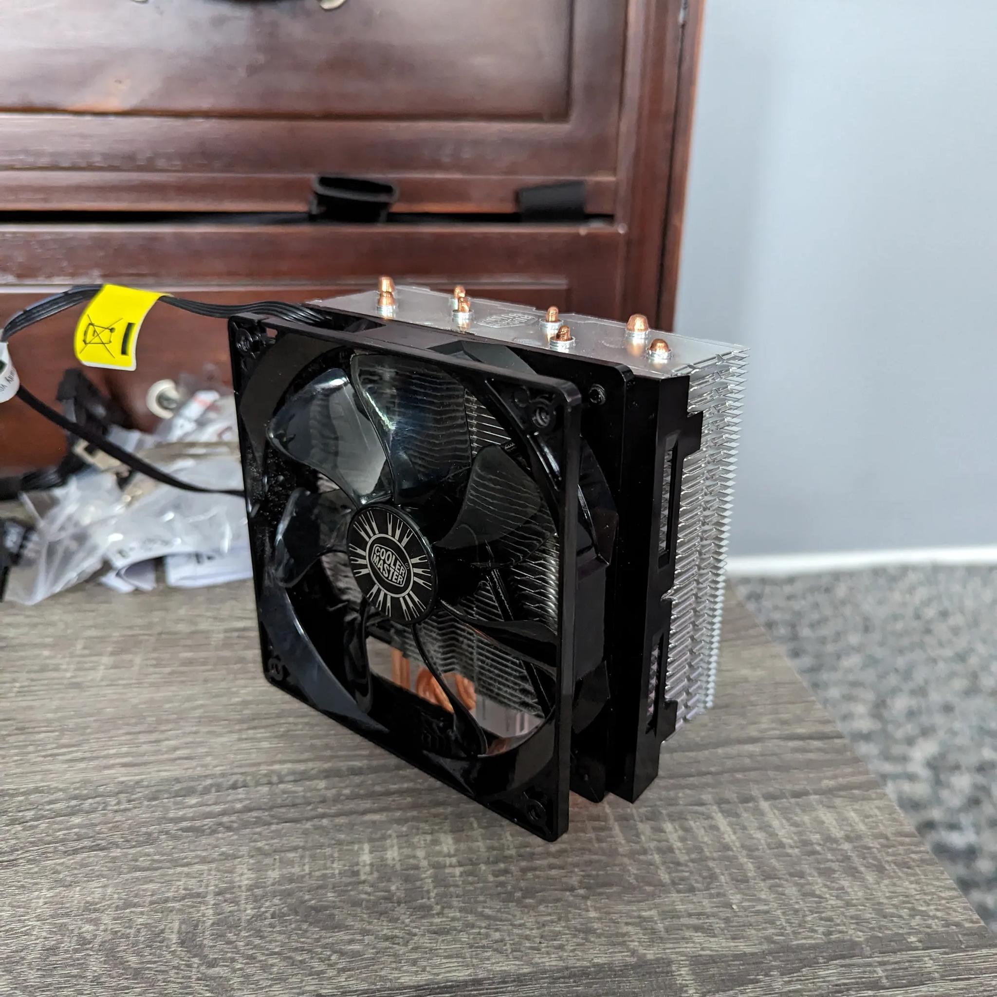 Cooler Master Hyper T4