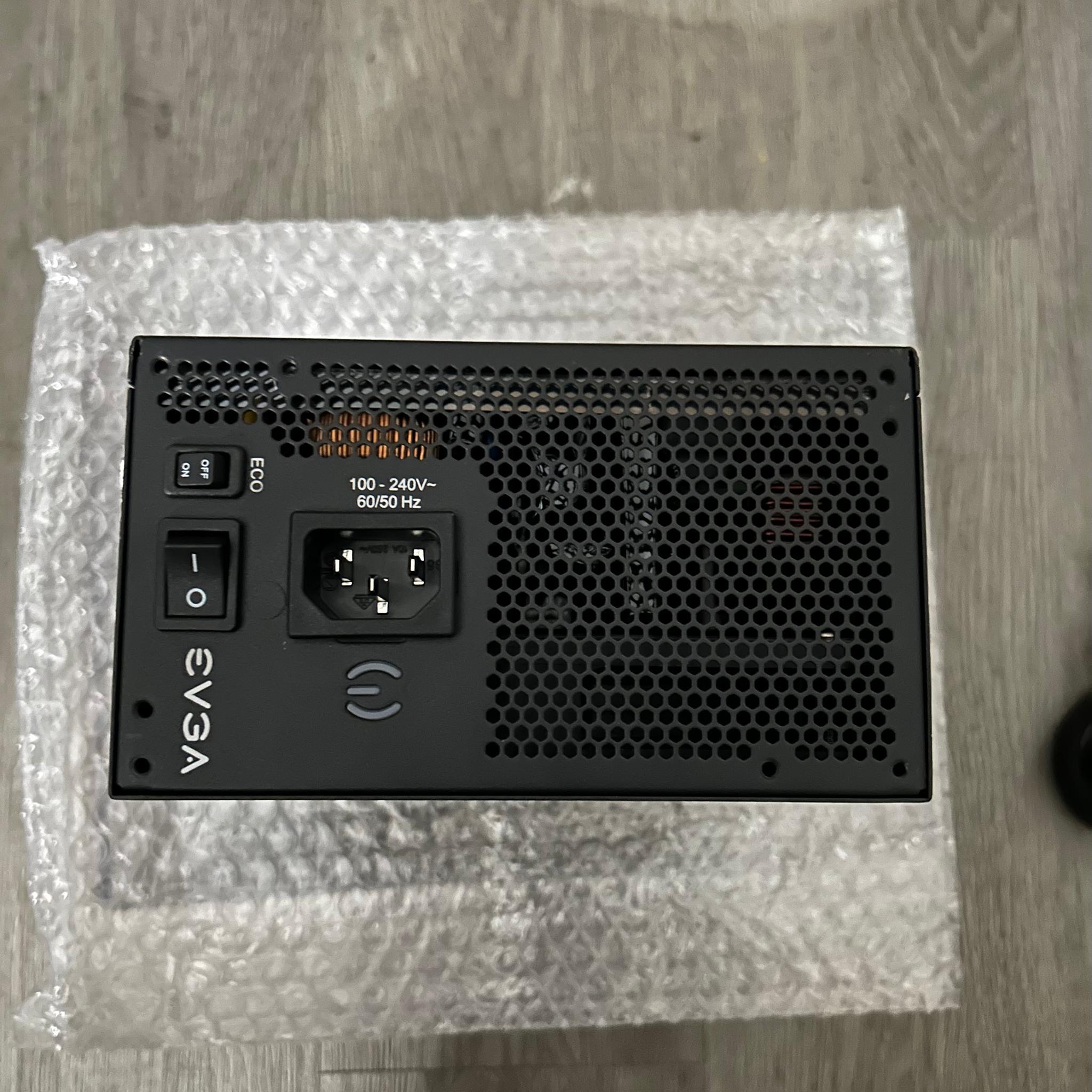 EVGA SupernovaG5 80 Gold 650W Fully Modular Power Supply