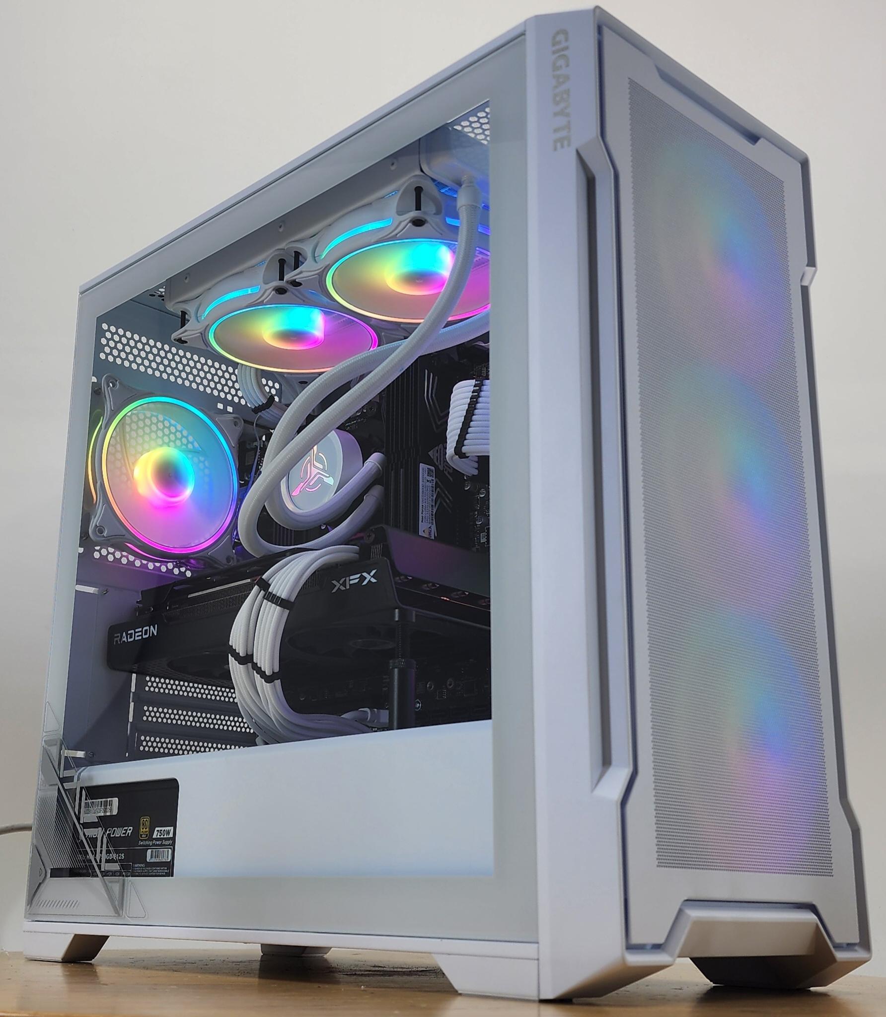 Gaming PC Ryzen 7 5700X 32GB RAM 1TB SSD RX 7700 XT 12GB Windows 11 PC