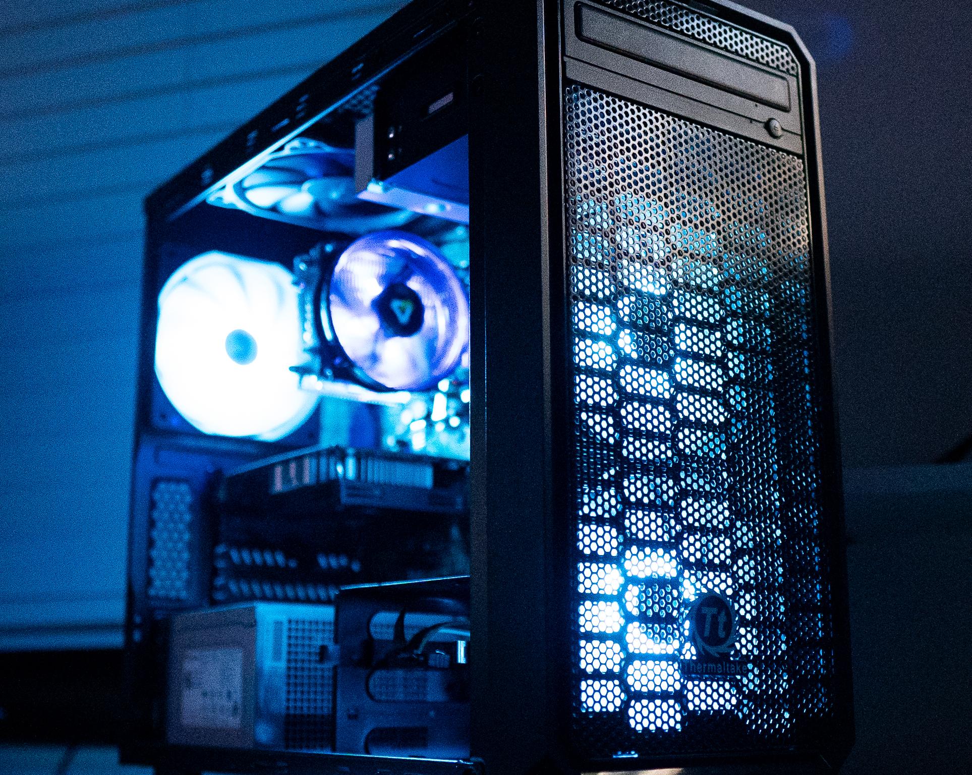 🎮👾 | GTX 750 | INTEL i3 2100 | 8GB DDR3 RAM | 512GB SAMSUNG 850 EVO SSD | Candy Limit |