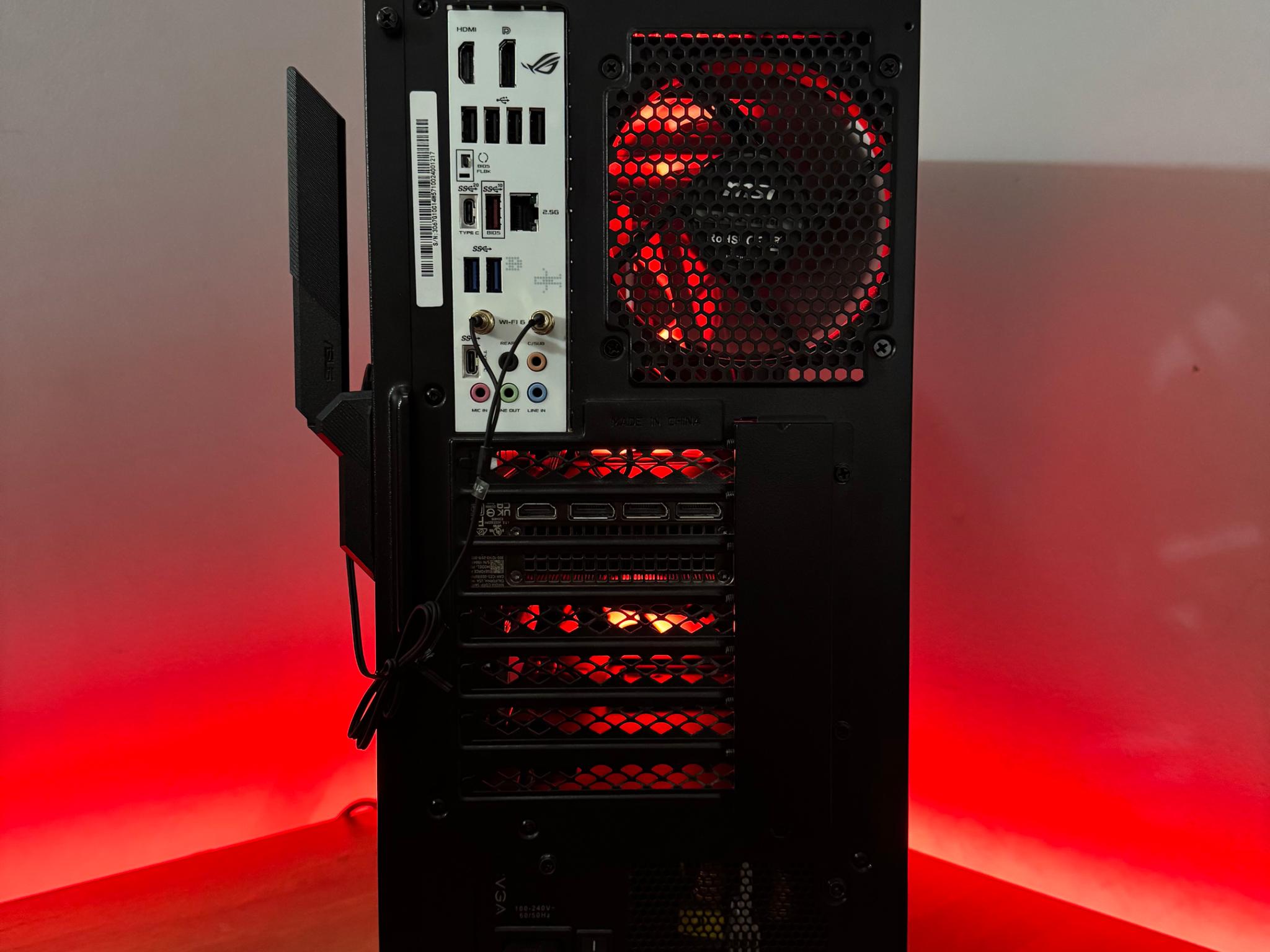 1440p/4K "Crimson Titan" | High Performance | Water Cooled | i7-12700K + RTX 3070 Ti | Wi...