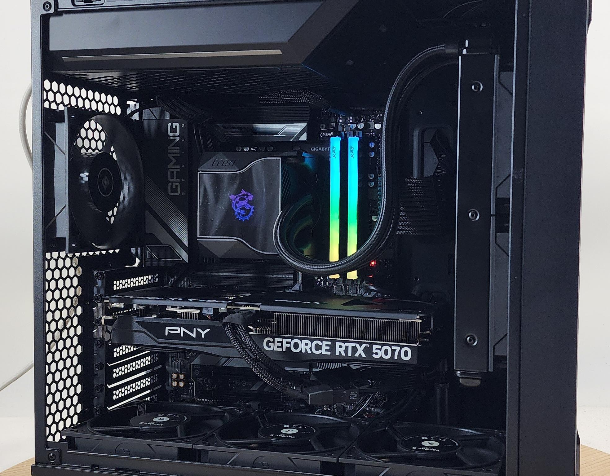 Gaming PC Ryzen 7 7700 32GB RAM 1TB SSD RTX 5070 12GB Windows 11 Computer