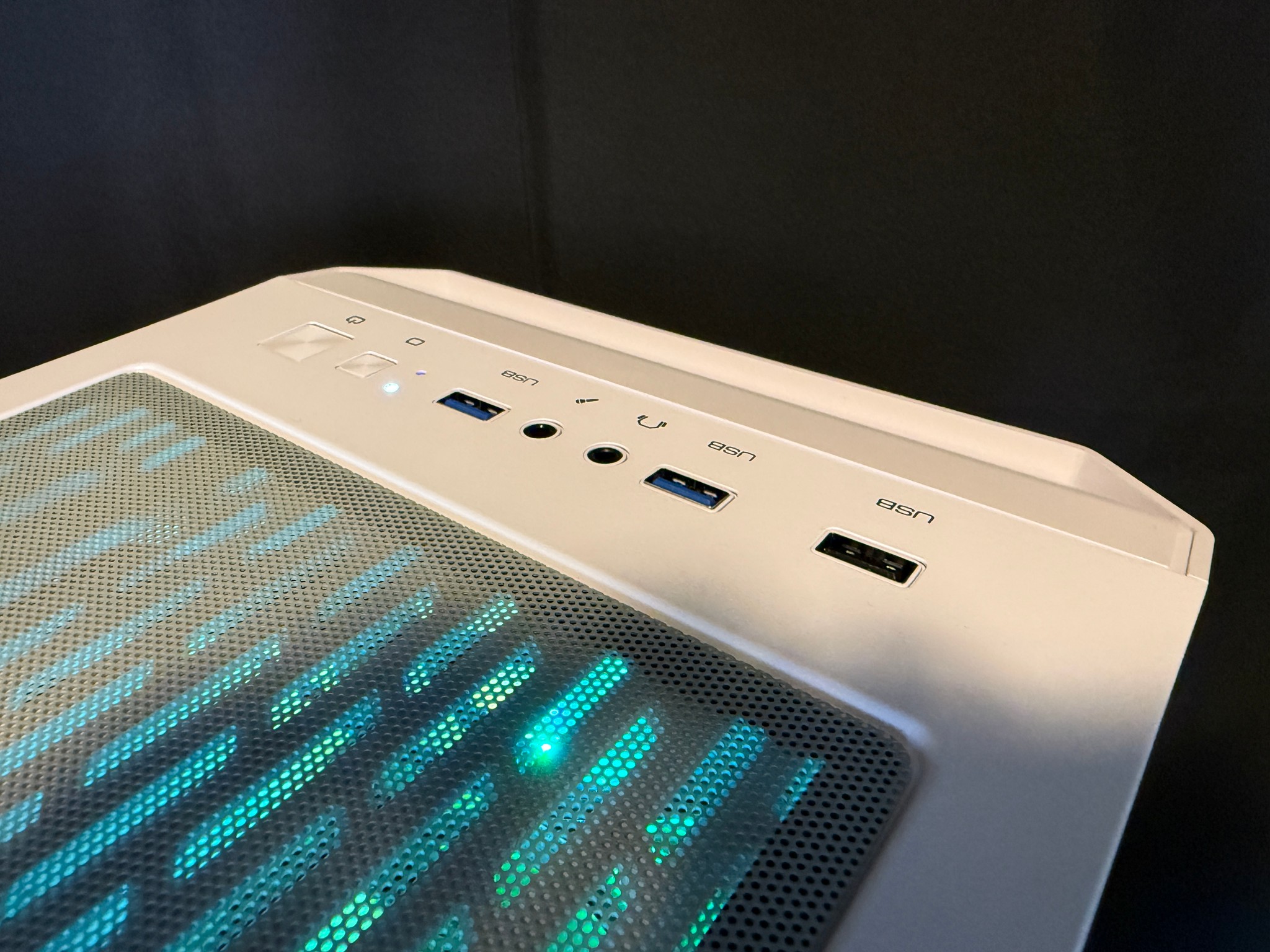 🫧RTX 3070, Ryzen 5500, 16gb RAM, 1TB SSD Gaming and Streaming PC🫧| Windows 11 + WiFi | 1440p!