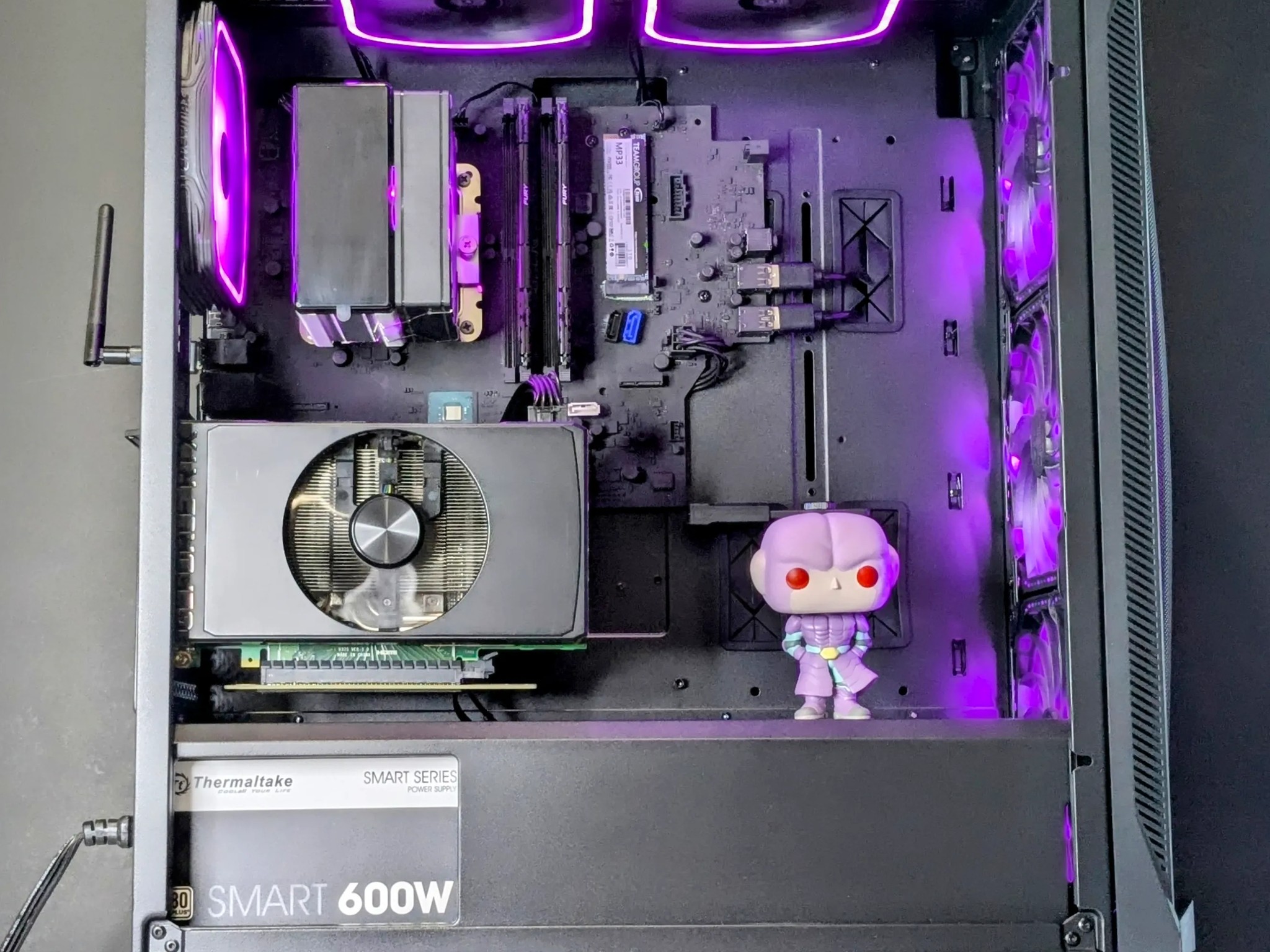 Hit (1080p Beast)🟣RTX 2060 Super⚫Intel I5-8600K@4.2GHz⚫16GB FURY/DDR4⚫1TB PCIE Gen3x4 SSD⚫Windows 11
