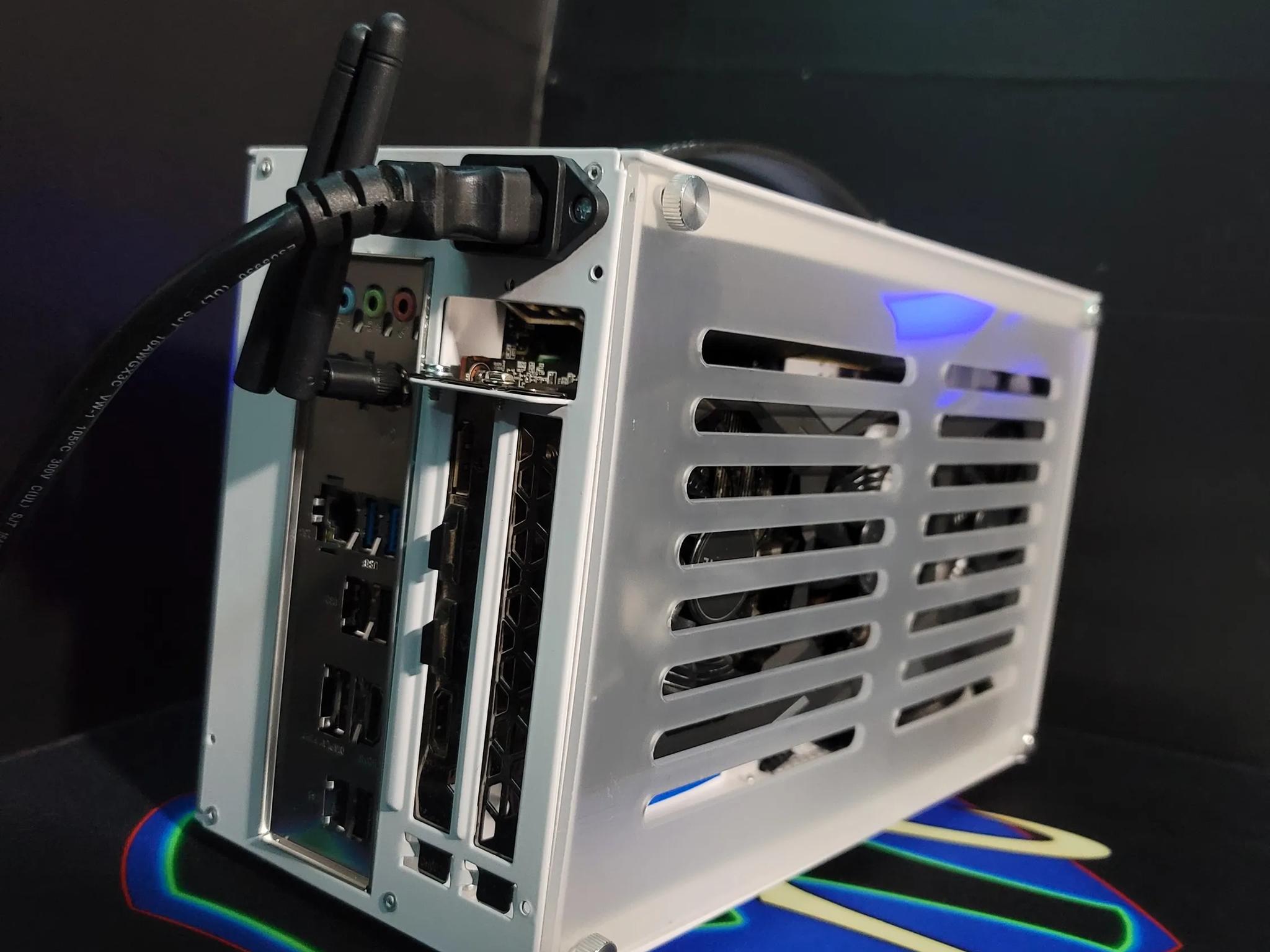 Tiny Tusker Build 1057 i5 5700XT