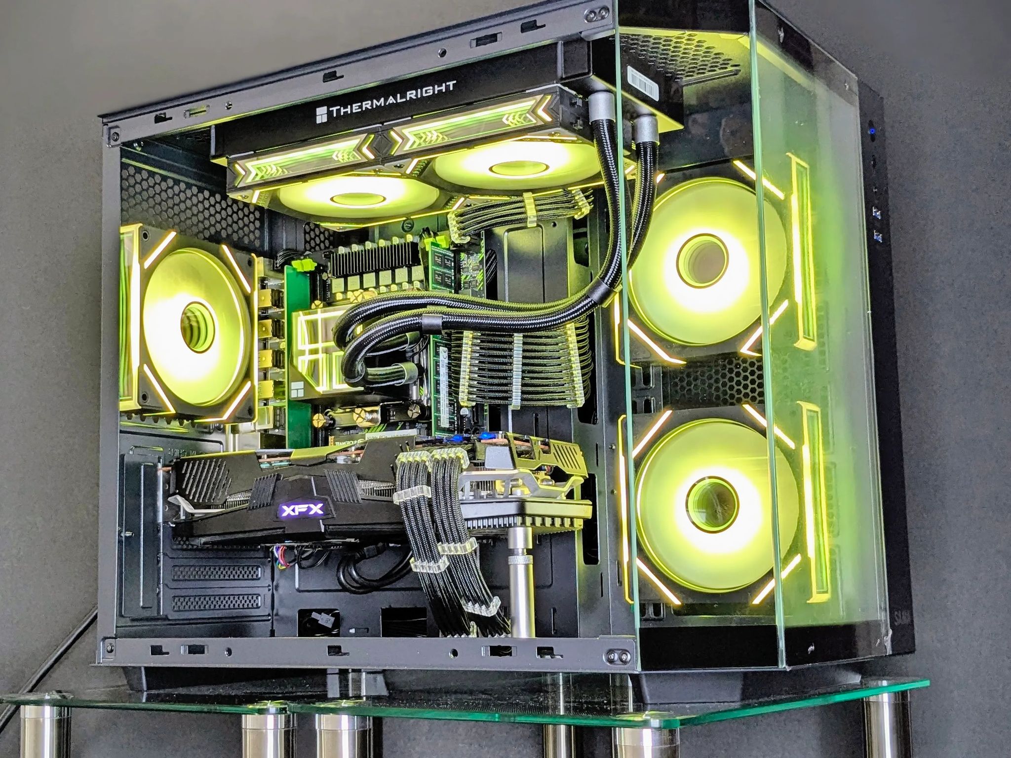 Liquid-Cooled 1080p Gaming Beast💧🖤RX 5700XT🖤Intel(12-c/24-t)| 32GB DDR4 RAM🖤1TB NVMe🖤Windo...