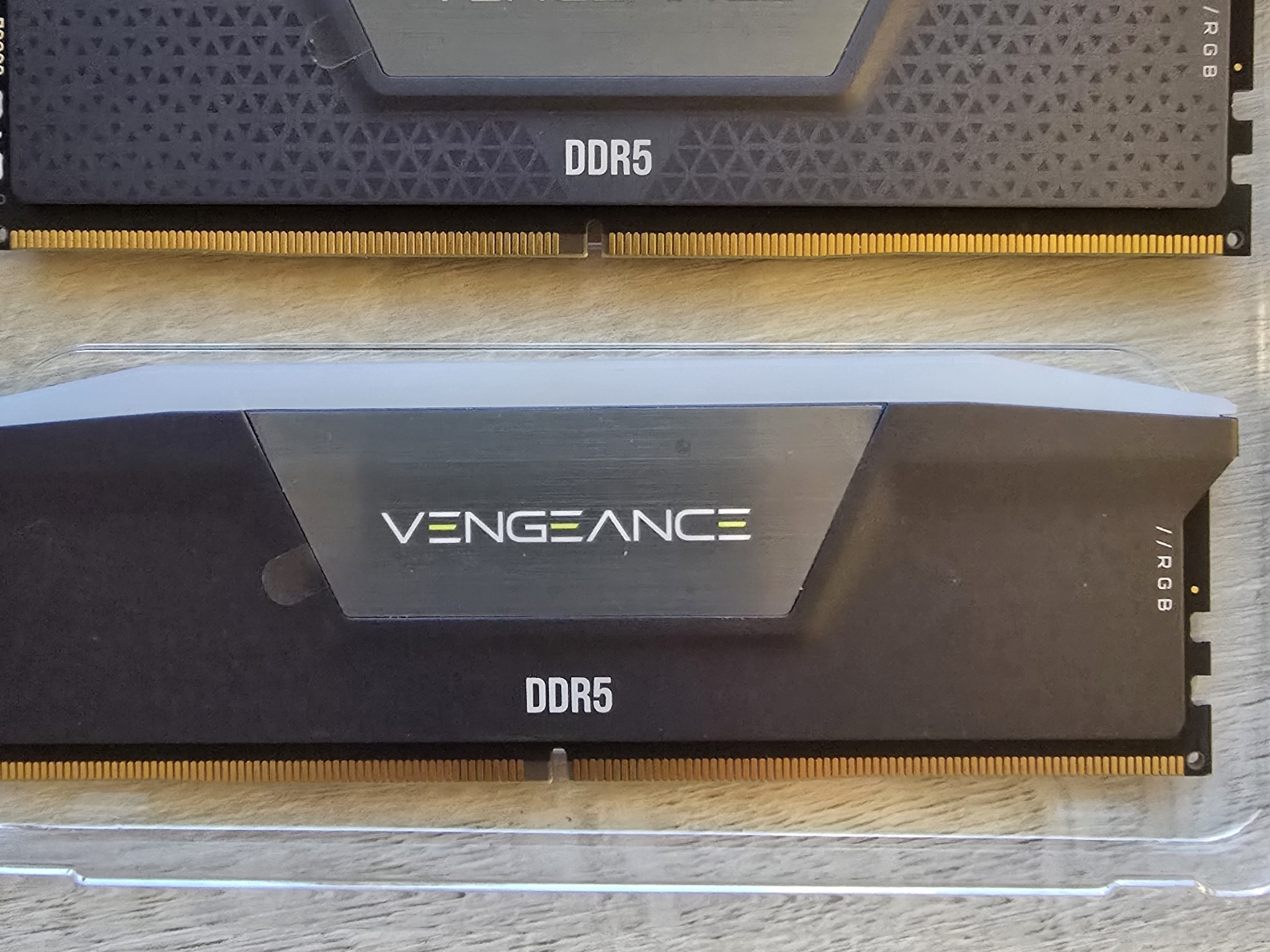 4 X 16 GB Stick of DDR 5 Corsair Vengeance