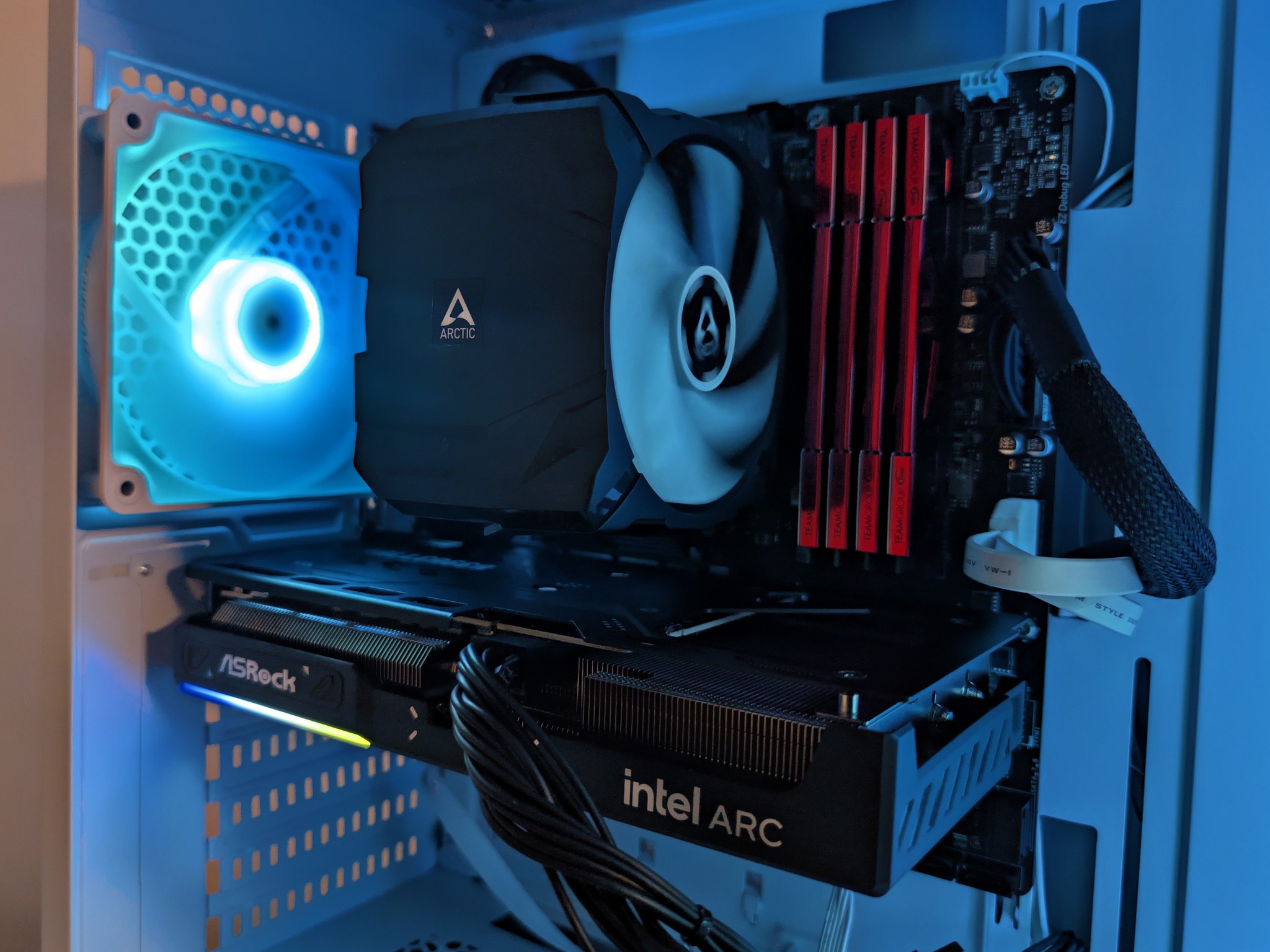 White Budget Gaming PC | Intel i3-12100F | Arc B570 10GB | 32GB RAM | 1TB NVMe SSD | RGB
