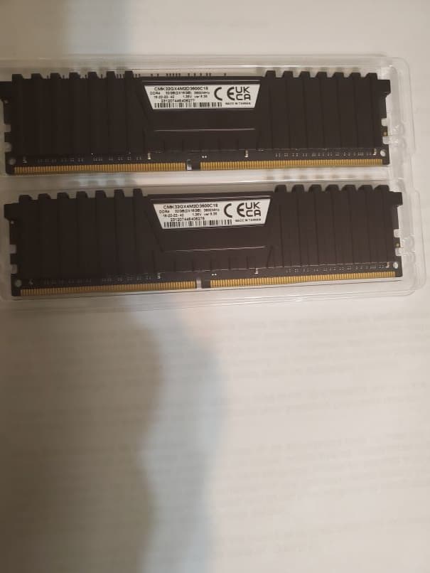 Corsair Vengeance LPX 32GB (2x16GB) DDR4 3600MHz C16 Desktop Memory (RAM)