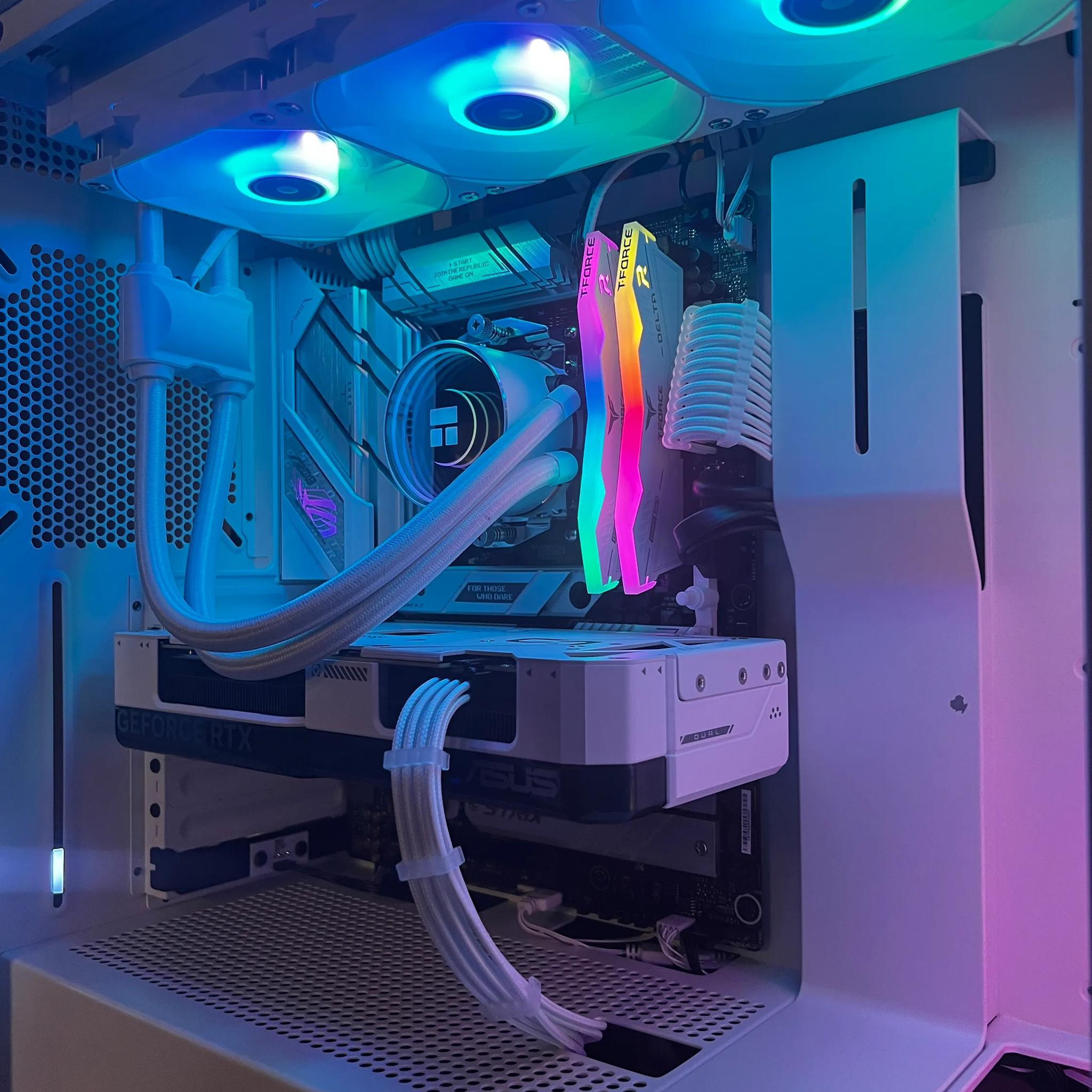 [White Wolf] || Ryzen 5 7600X + RTX 4070 12GB w/ 32GB DDR5 & 2TB NVMe SSD