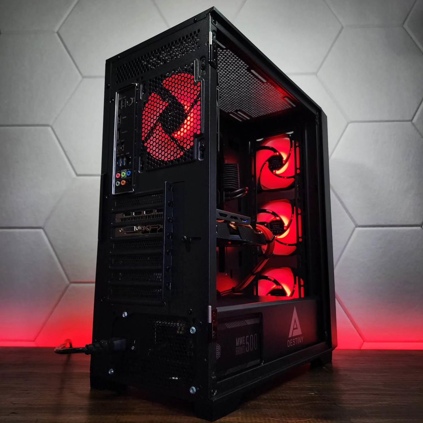 ❤️🖤❤️ RX 580 8GB // Core i3 10100F // 16GB 3600MHz // 500GB NVMe Gen4