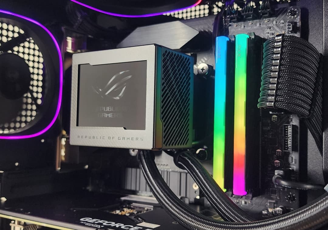 Gaming PC i7-13700K 32GB RAM 1TB SSD RTX 4070 Ti 12GB Windows 11 Computer