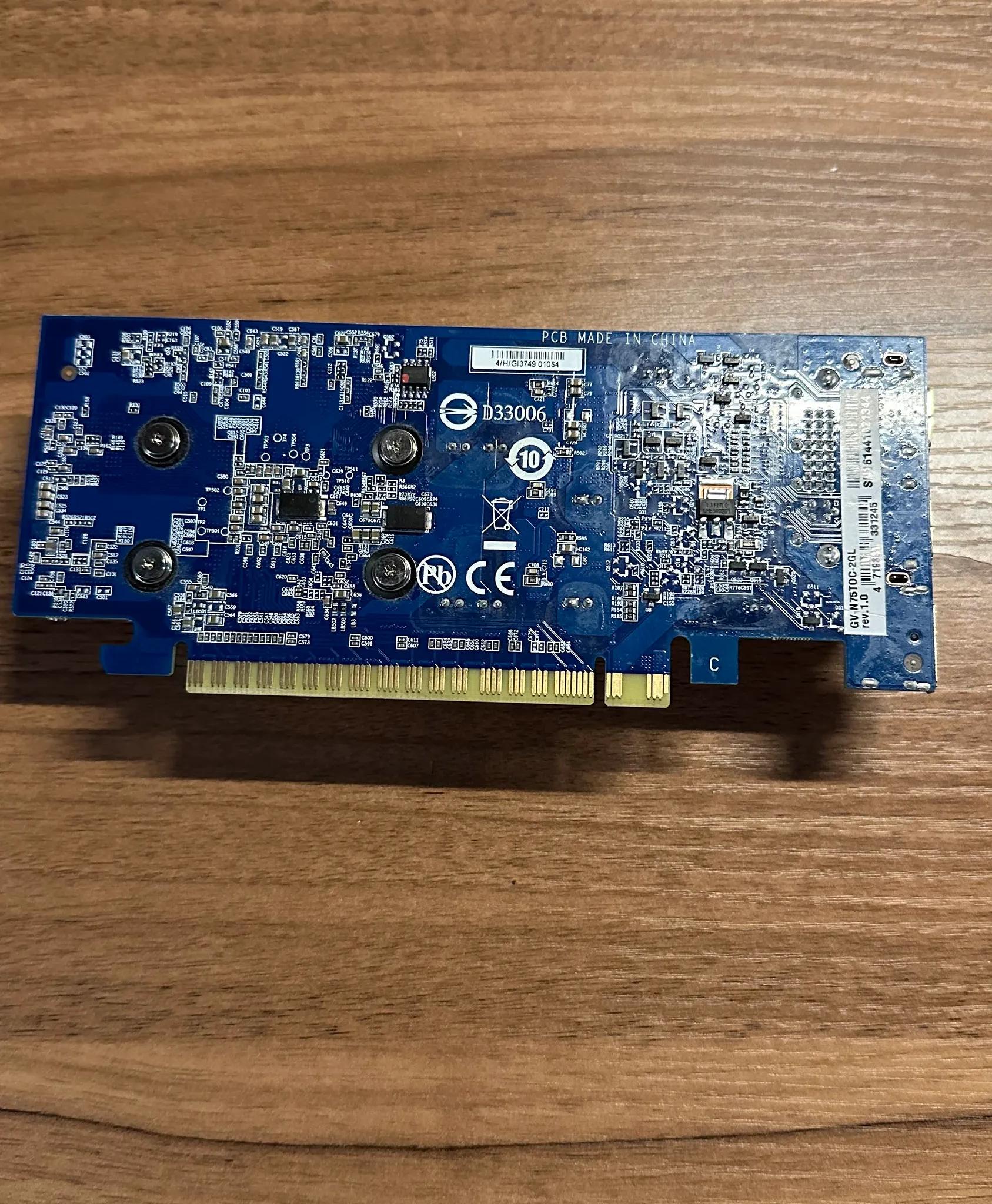 GIGABYTE NVIDIA GTX 750Ti 2GB GDDR5 Low Profile PCIE Graphics Card NOT WORKING